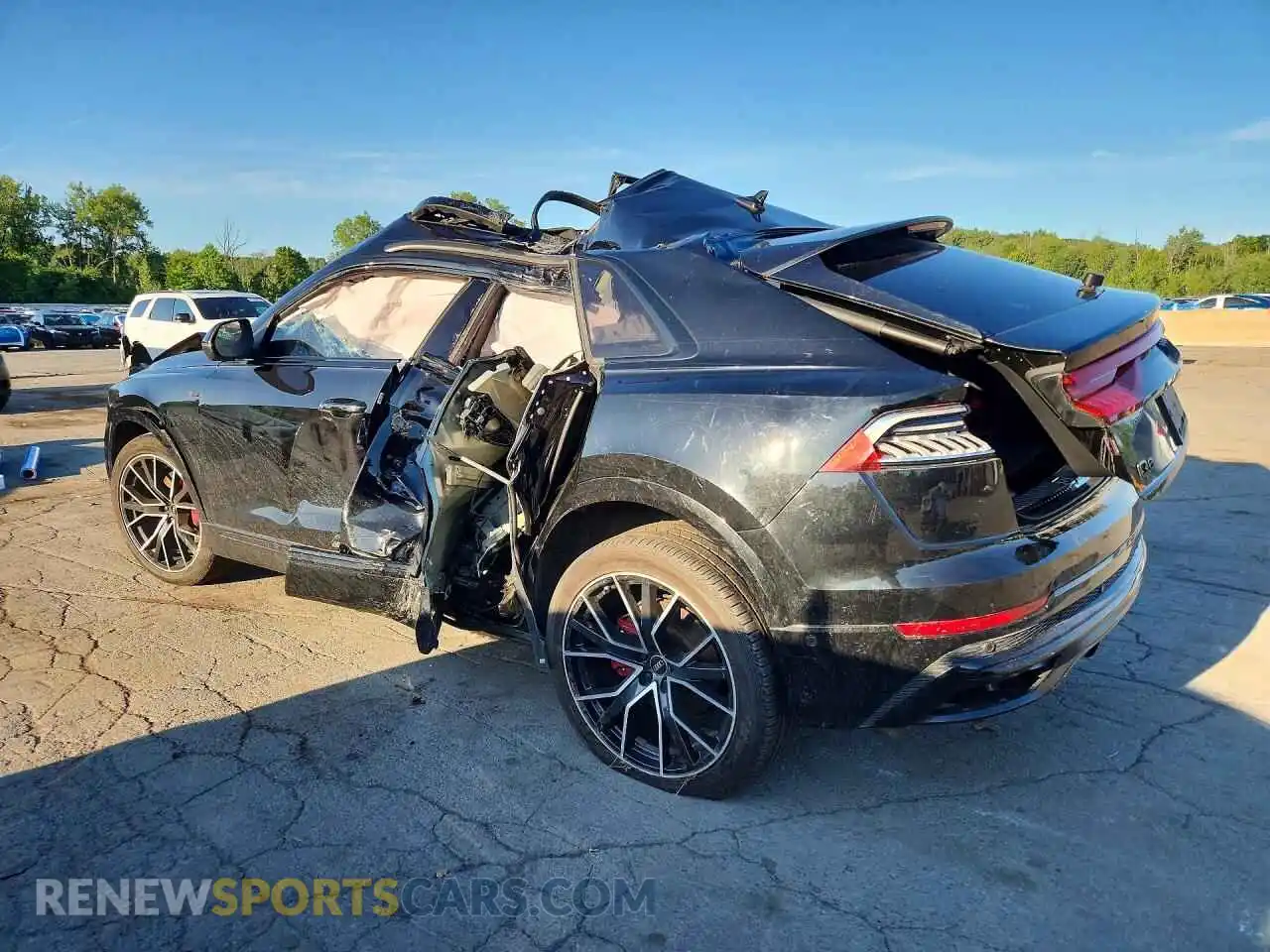 2 fotografías del automóvil dañado WA1EVBF17PD016261 AUDI Q8 2023