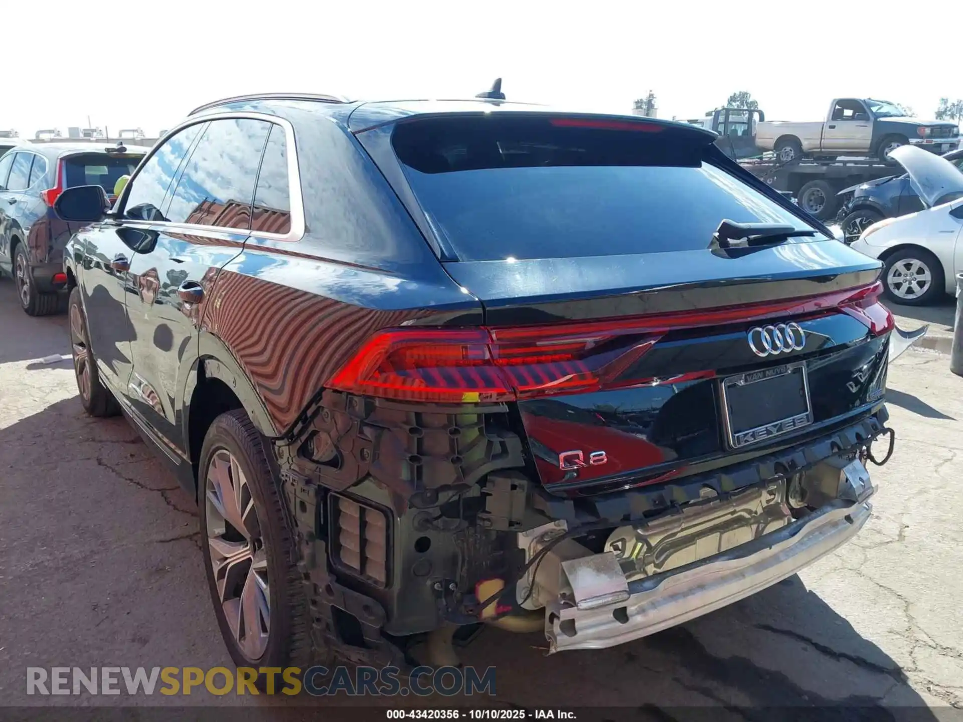 3 Photograph of a damaged car WA1EVBF18PD000876 AUDI Q8 2023