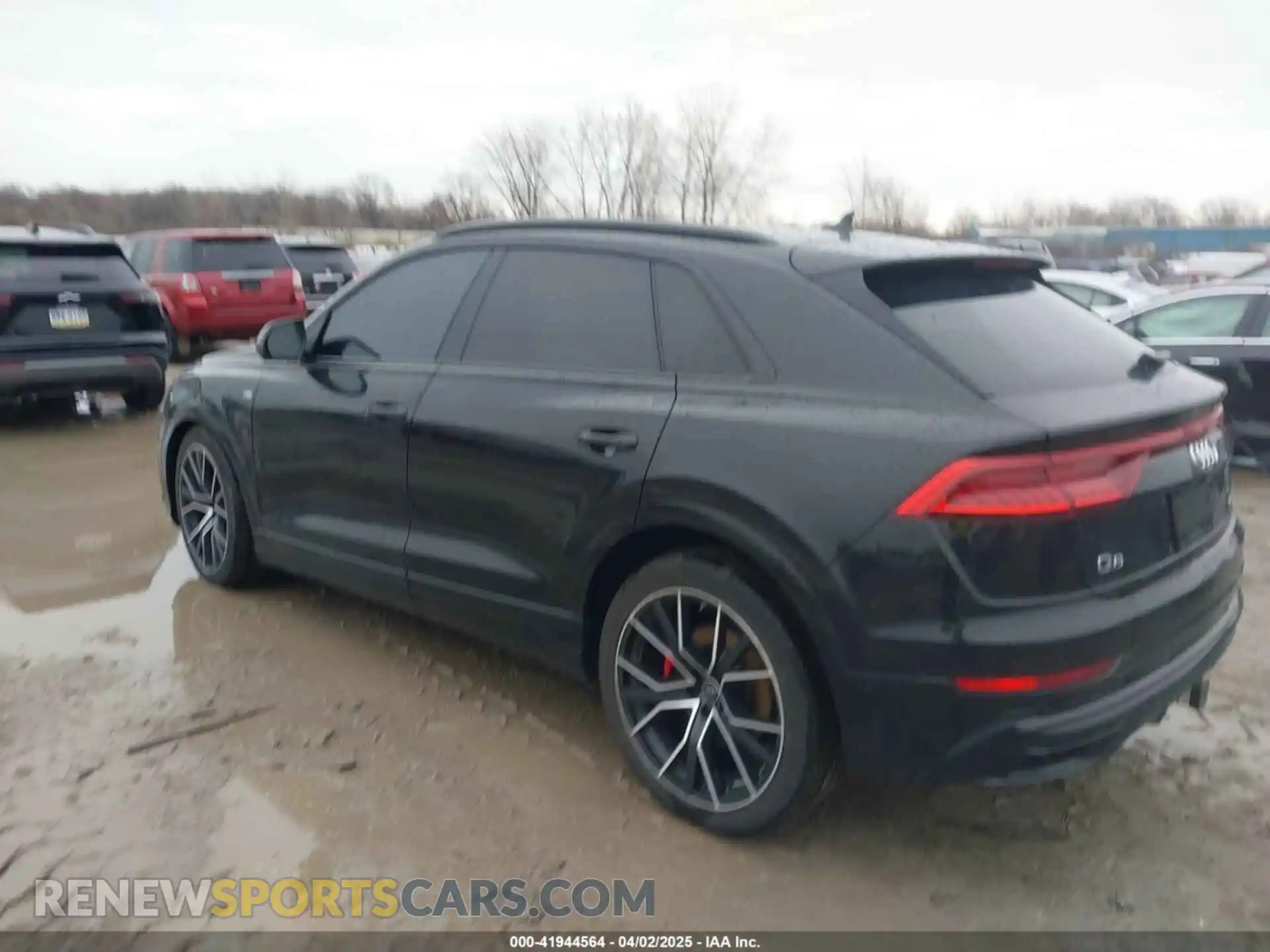 3 Photograph of a damaged car WA1FVBF16PD028292 AUDI Q8 2023