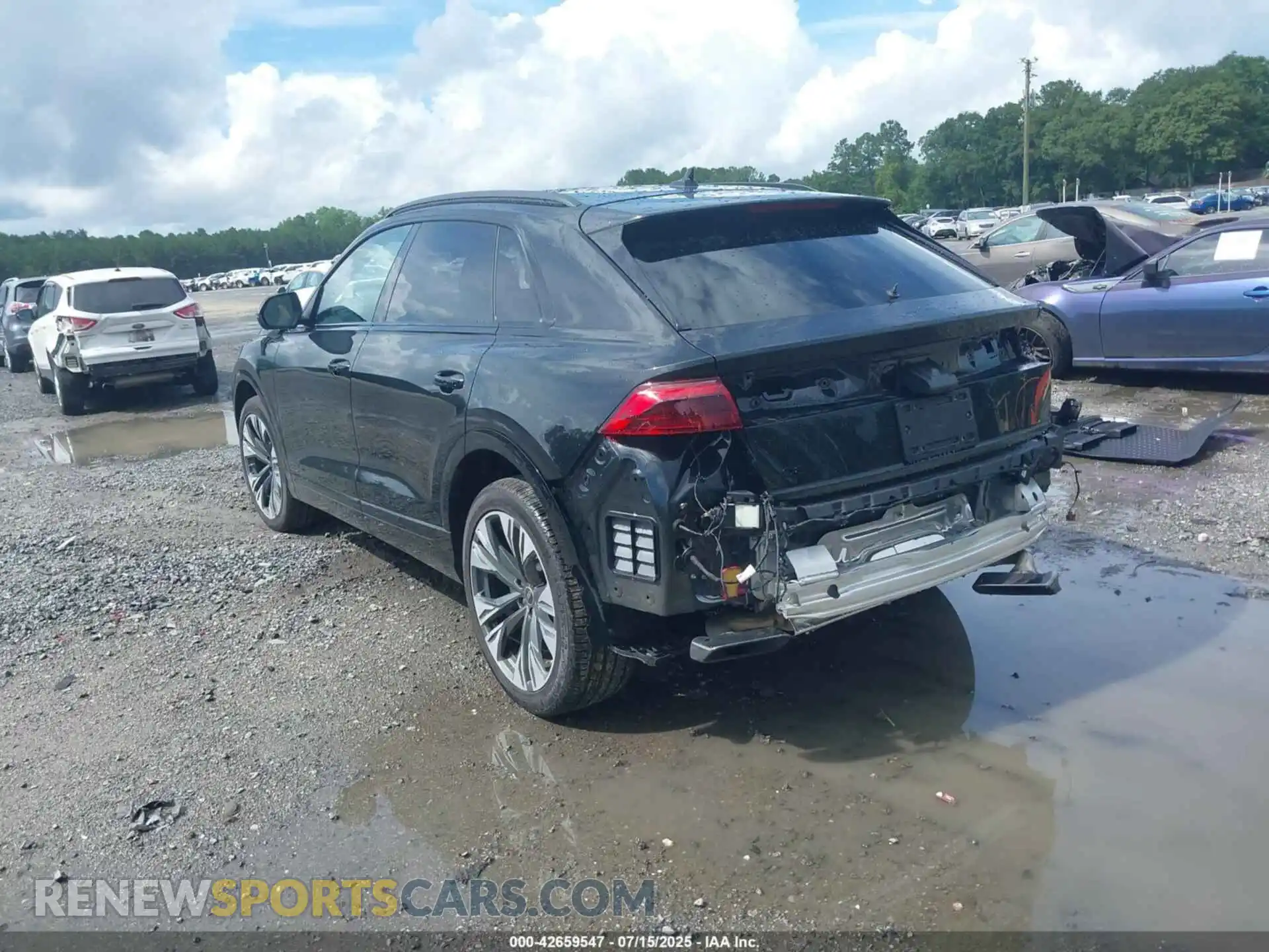 3 Photograph of a damaged car WA1BVBF11SD009205 AUDI Q8 2025
