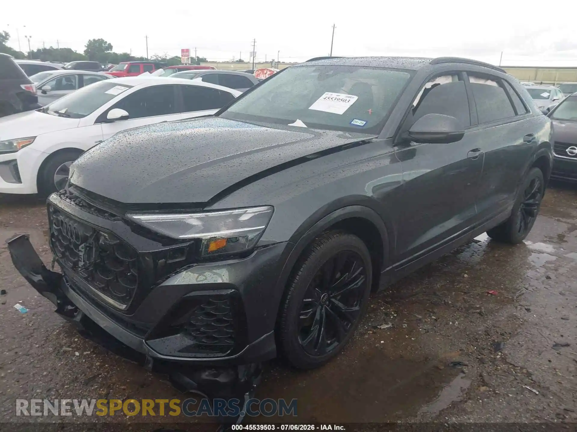 2 Фотография поврежденного автомобиля WA1EVBF11SD003465 AUDI Q8 2025