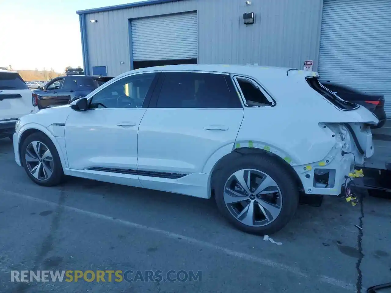 2 Photograph of a damaged car WA14AAGE5RB015871 AUDI Q8 E-TRON 2024