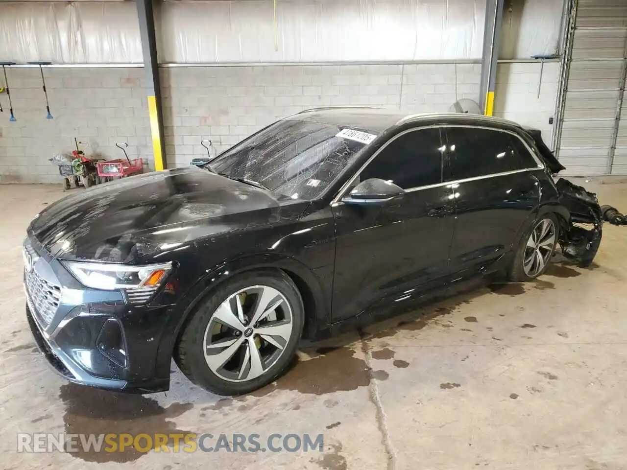 1 Photograph of a damaged car WA15AAGE0RB016575 AUDI Q8 E-TRON 2024