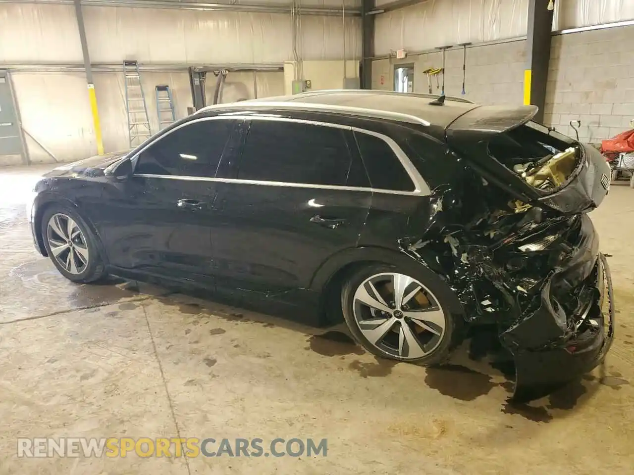 2 Photograph of a damaged car WA15AAGE0RB016575 AUDI Q8 E-TRON 2024