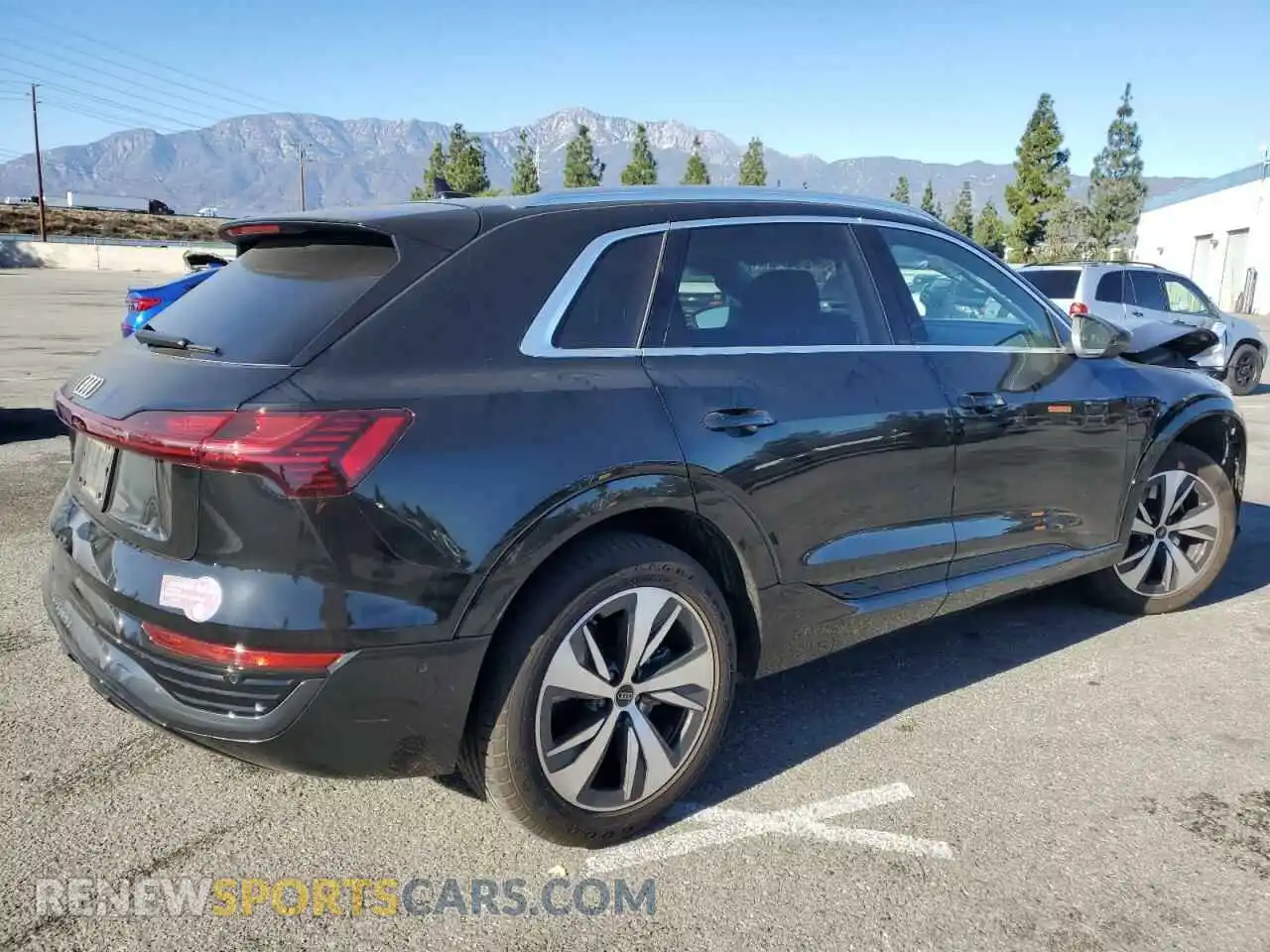3 Photograph of a damaged car WA15AAGE1RB033711 AUDI Q8 E-TRON 2024