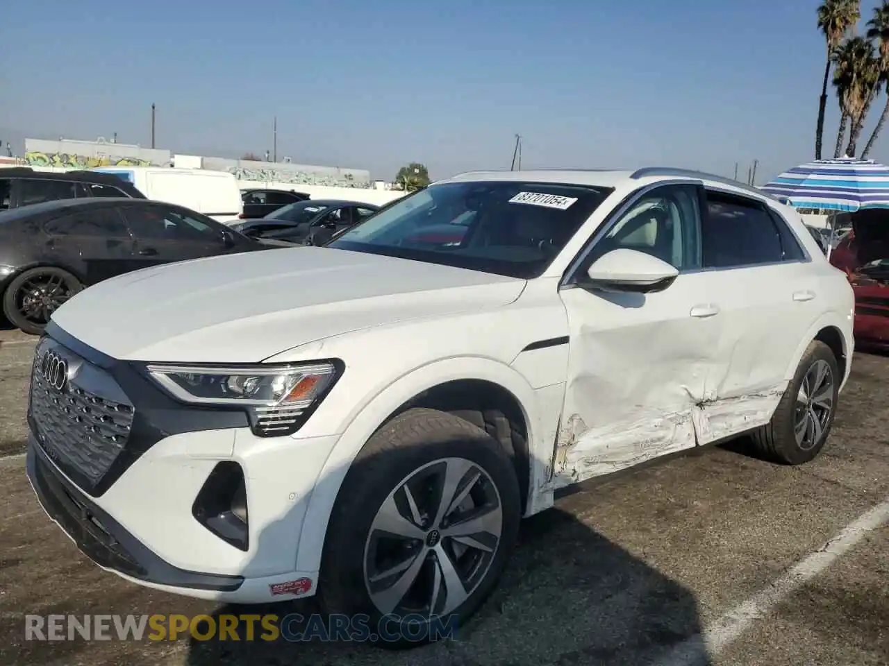 1 fotografías del automóvil dañado WA15AAGE3RB008907 AUDI Q8 E-TRON 2024