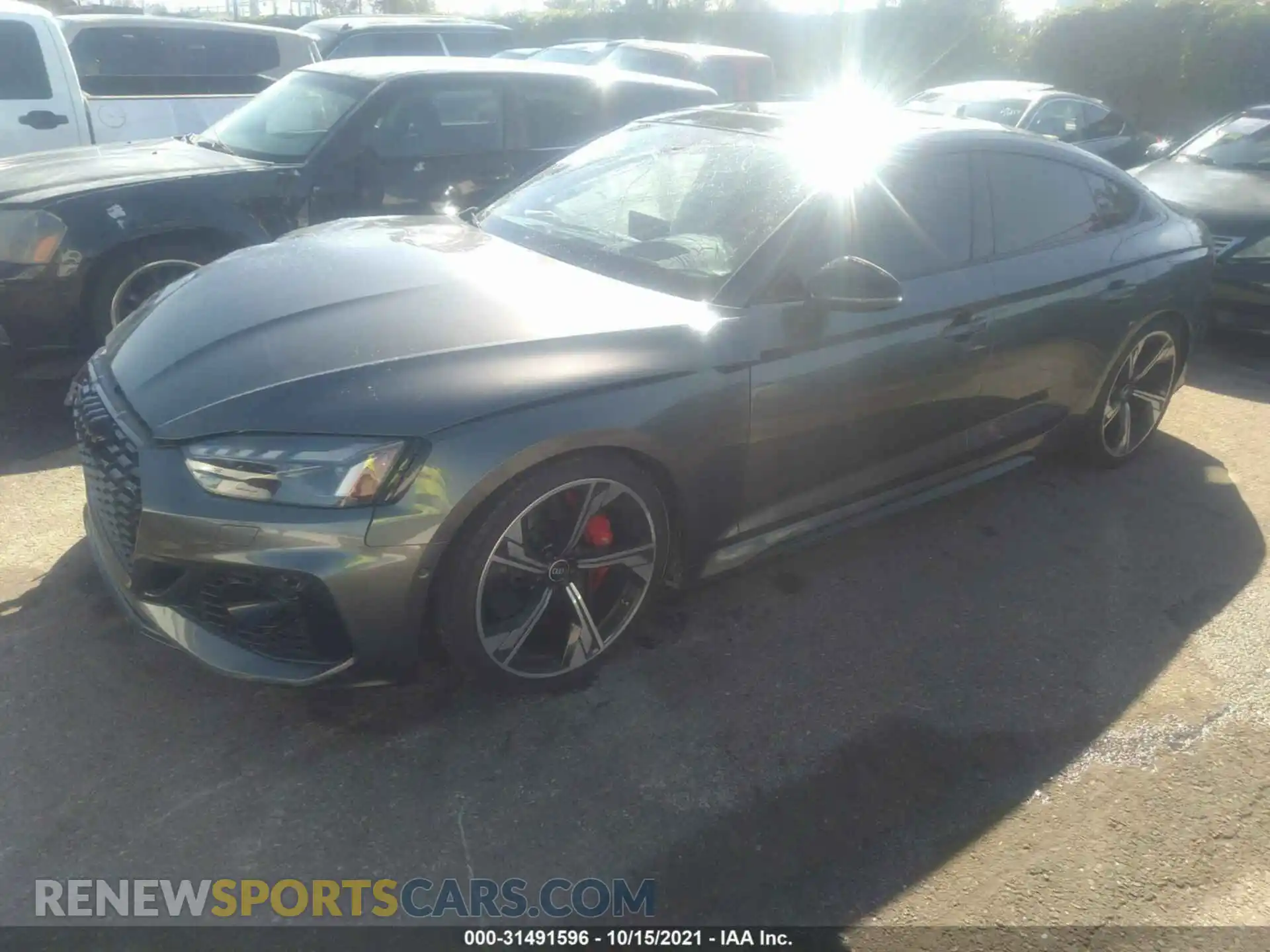 2 Фотография поврежденного автомобиля WUAAWCF52MA903549 AUDI RS 5 SPORTBACK 2021