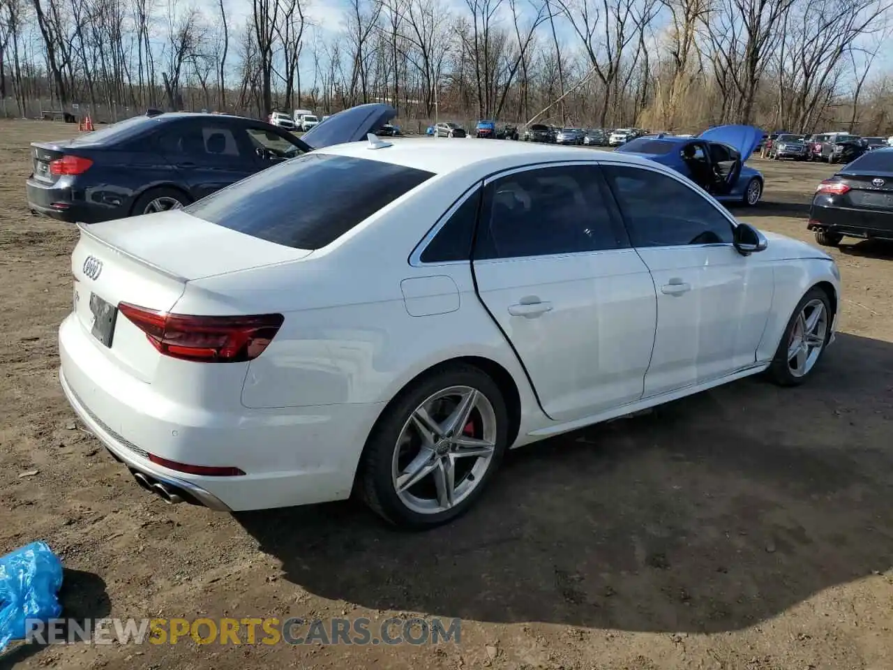 3 Photograph of a damaged car WAUB4AF44KA114767 AUDI S4/RS4 2019