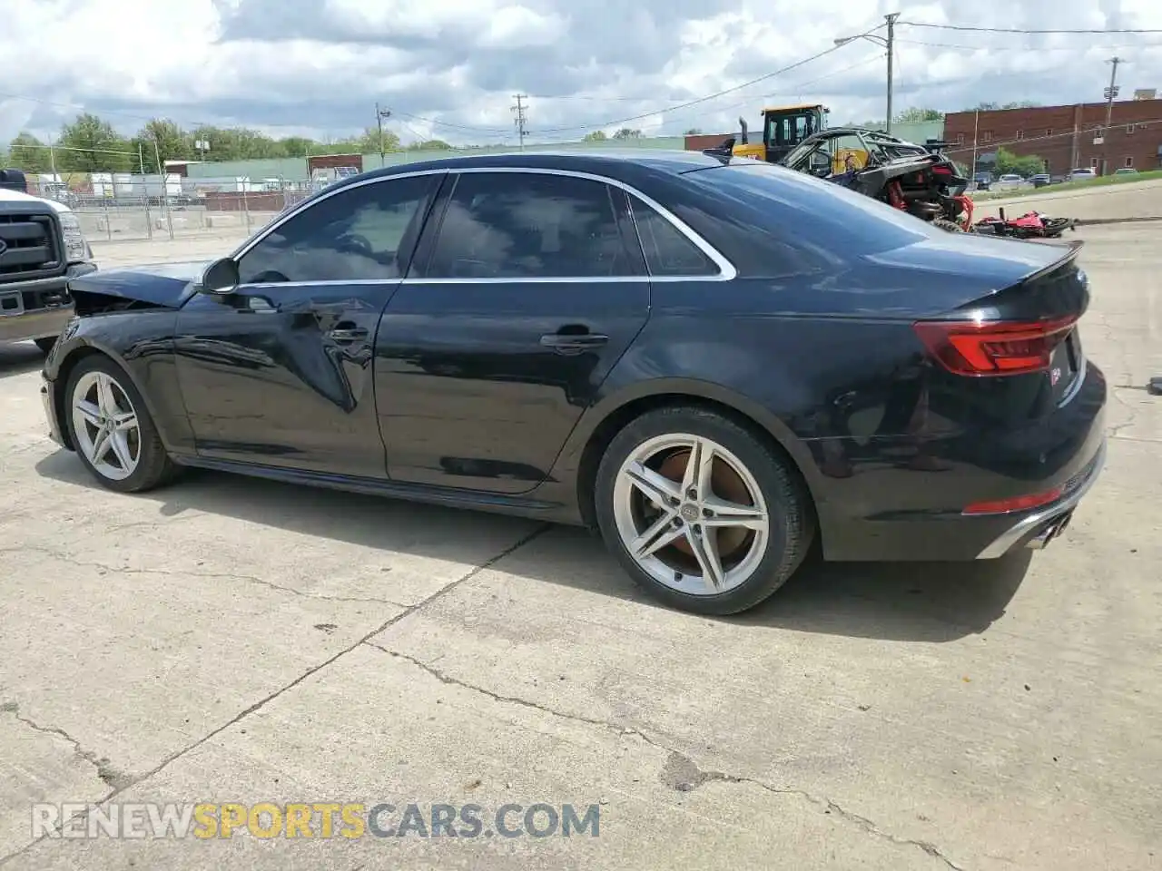 2 Photograph of a damaged car WAUB4AF49KA033005 AUDI S4/RS4 2019