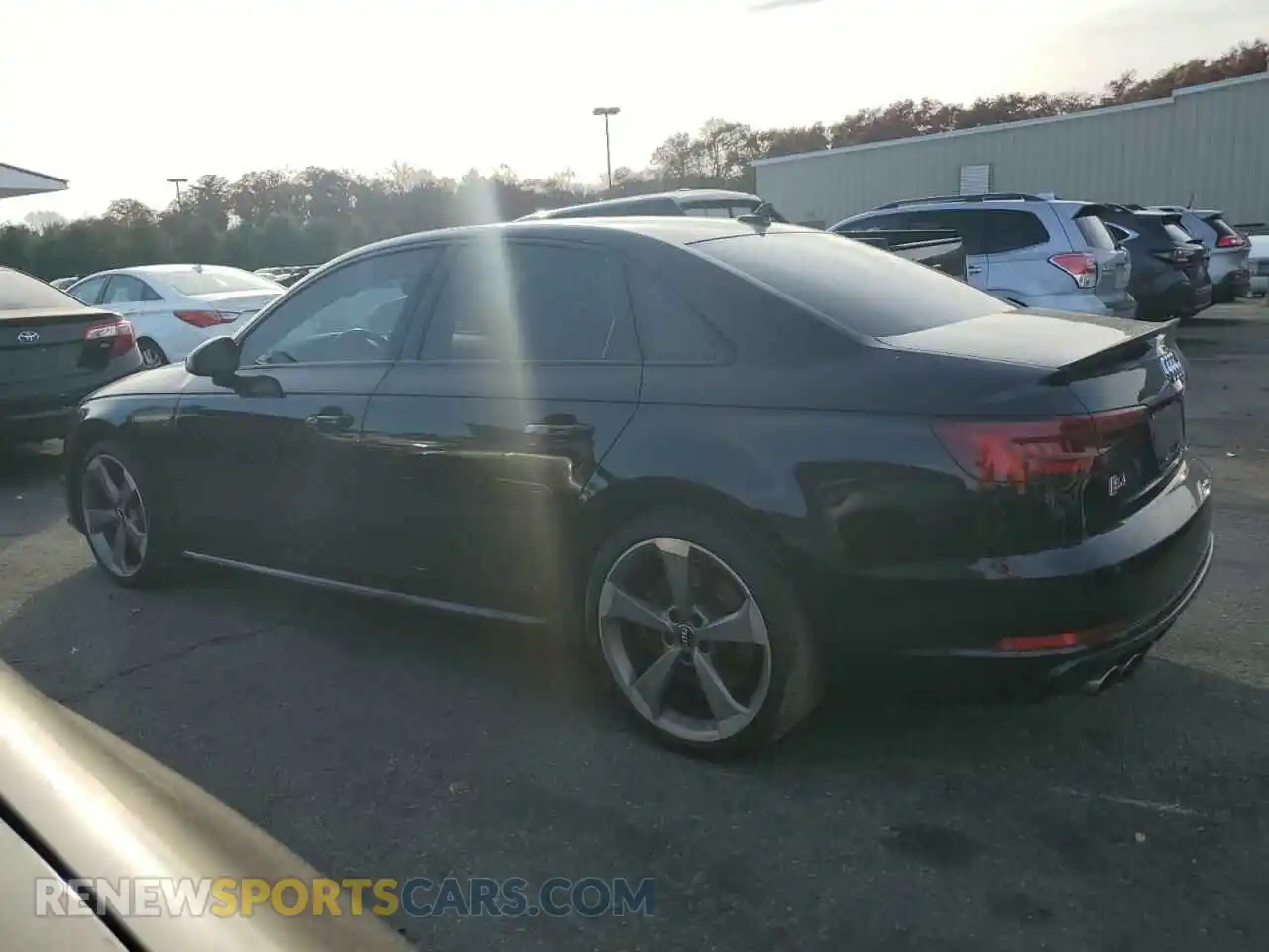 2 Photograph of a damaged car WAUB4AF4XKA003043 AUDI S4/RS4 2019
