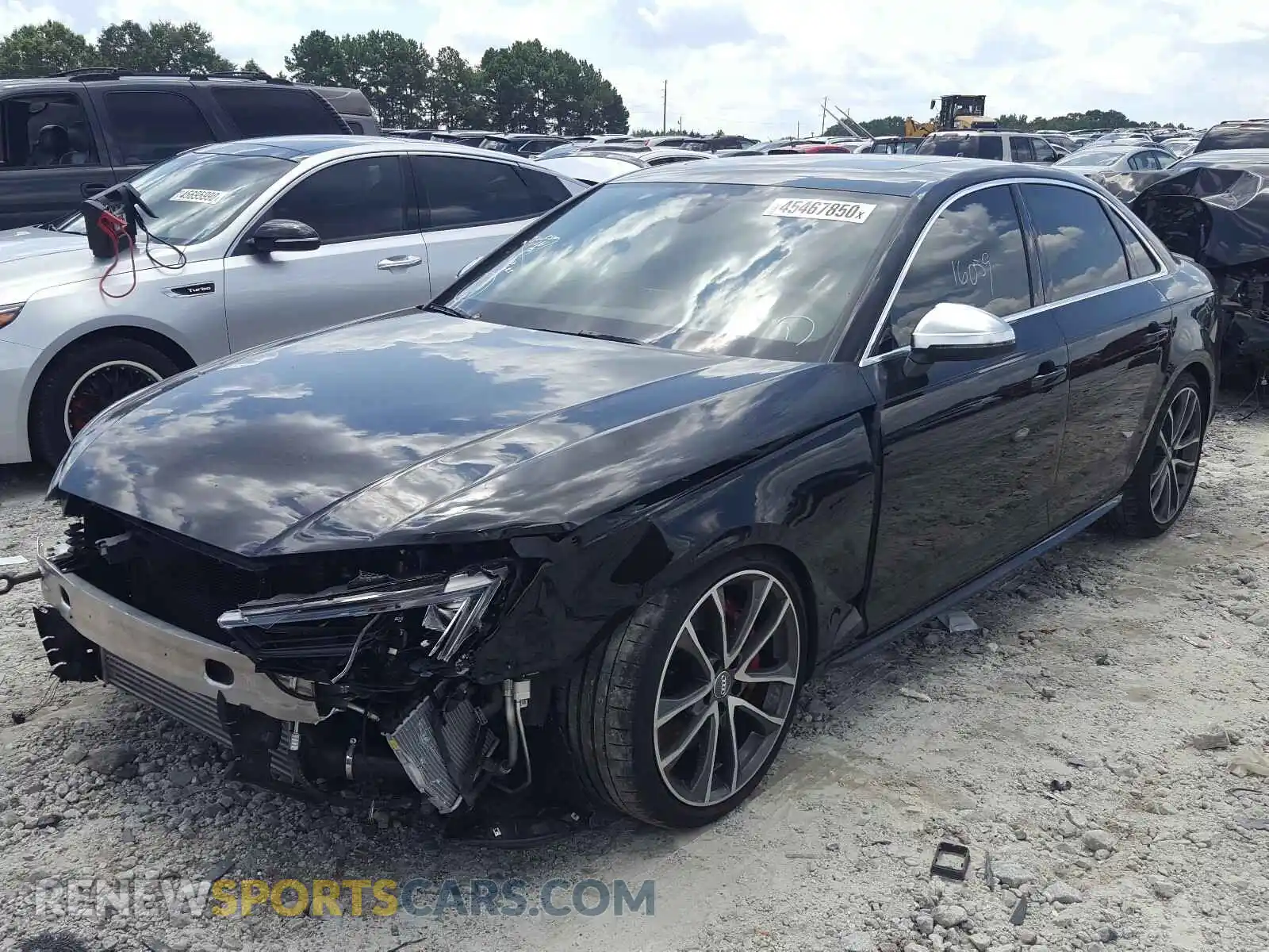 2 Photograph of a damaged car WAUC4AF44KA072976 AUDI S4/RS4 2019