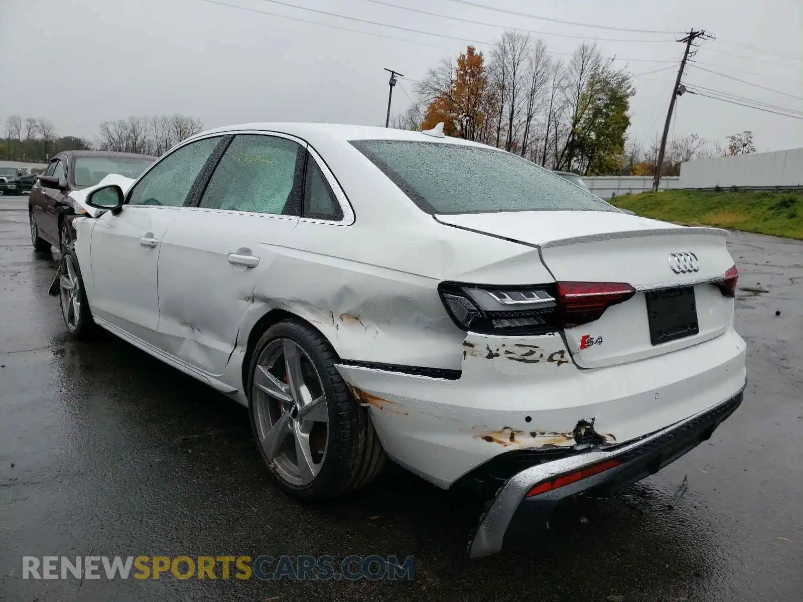 3 Photograph of a damaged car WAUB4AF47LA027995 AUDI S4/RS4 2020
