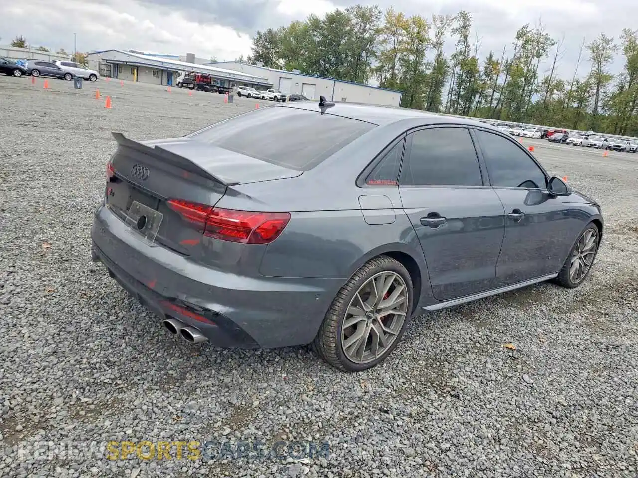 3 Фотография поврежденного автомобиля WAUC4AF45MA029590 AUDI S4/RS4 2021