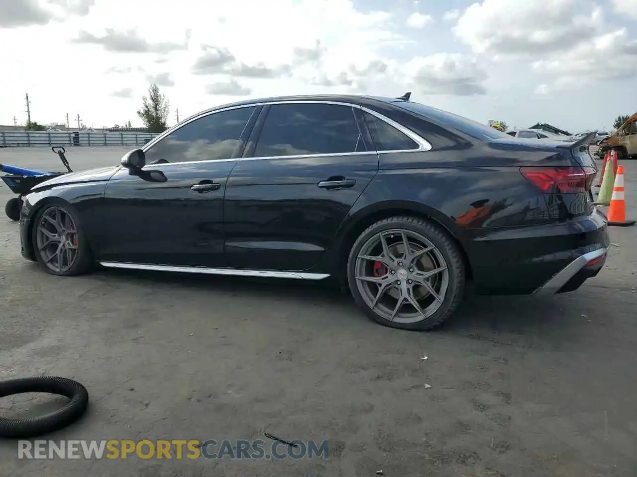 2 Photograph of a damaged car WAUB4AF41PA015735 AUDI S4/RS4 2023