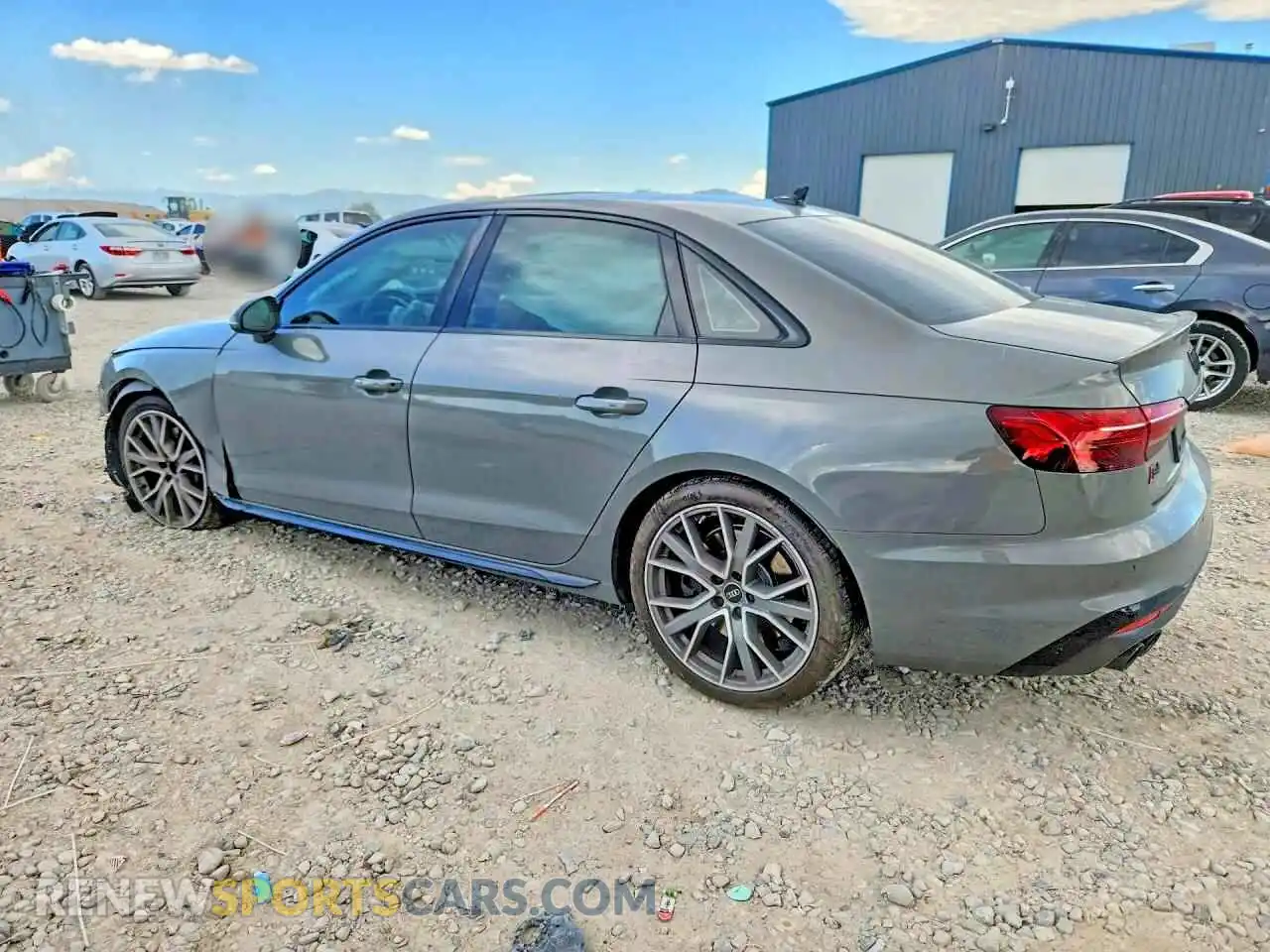 2 fotografías del automóvil dañado WAUB4AF46PA024950 AUDI S4/RS4 2023