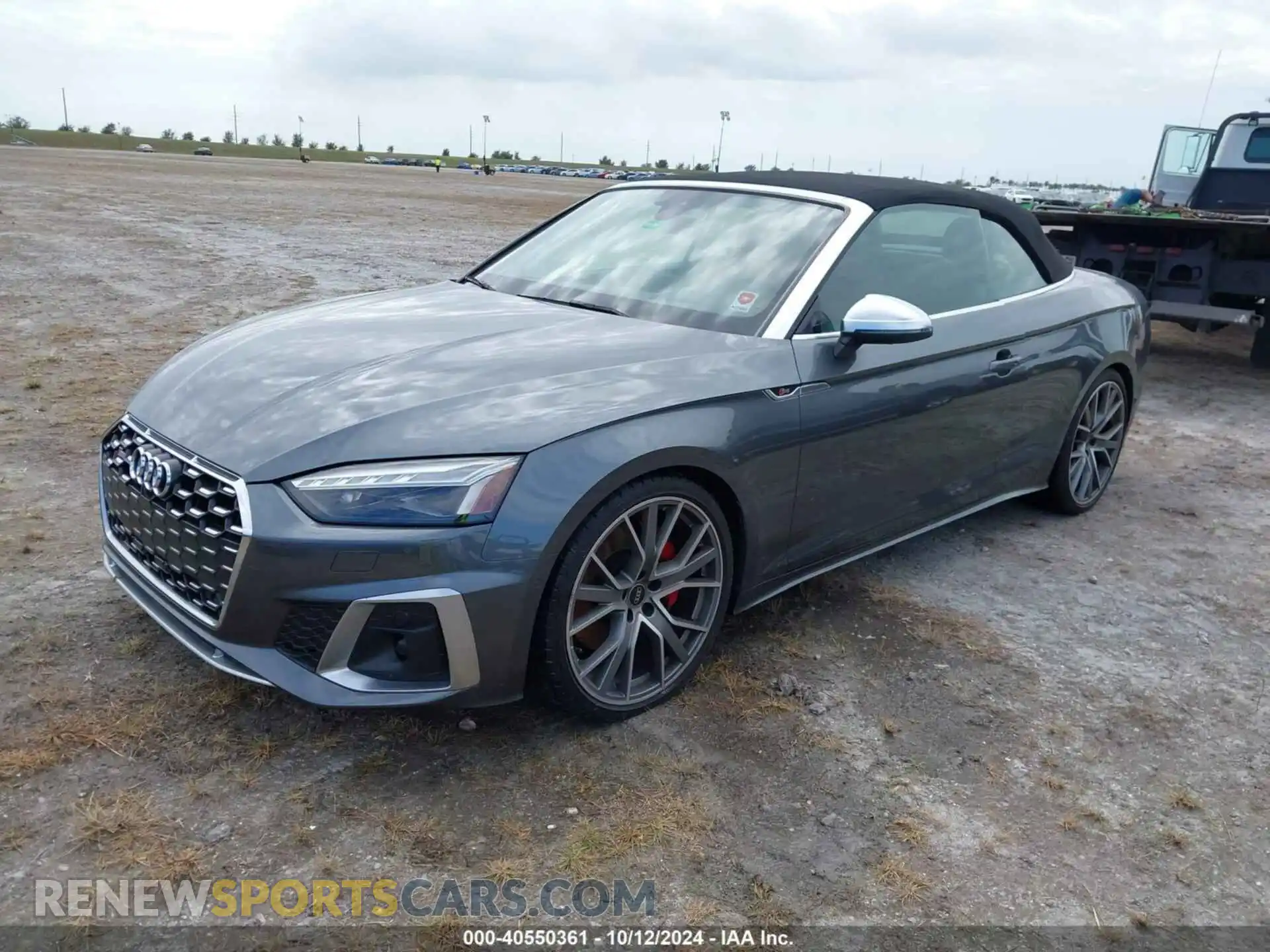 2 Фотография поврежденного автомобиля WAUY4GF56MN003025 AUDI S5 CABRIOLET 2021