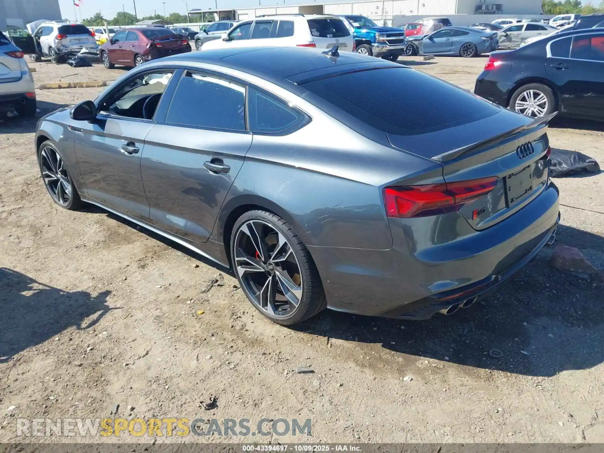 3 Photograph of a damaged car WAUC4CF5XMA062556 AUDI S5 SPORTBACK 2021