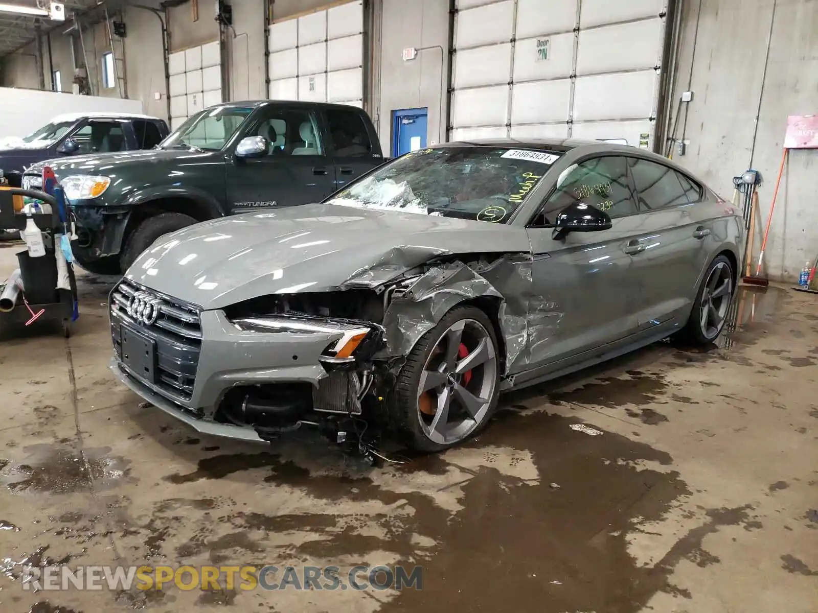 2 Photograph of a damaged car WAUC4CF50KA071232 AUDI S5/RS5 2019