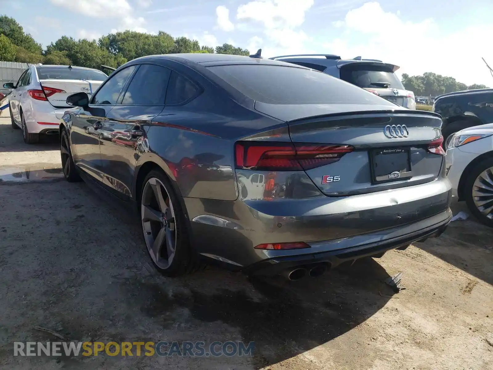 3 Photograph of a damaged car WAUC4CF54KA095646 AUDI S5/RS5 2019
