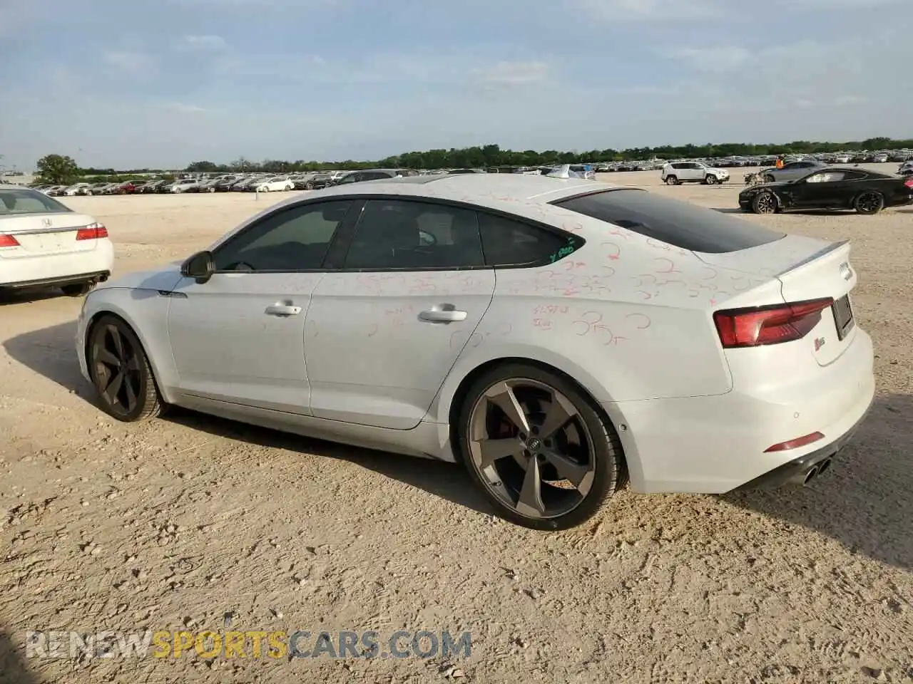 2 Photograph of a damaged car WAUC4CF55KA020549 AUDI S5/RS5 2019
