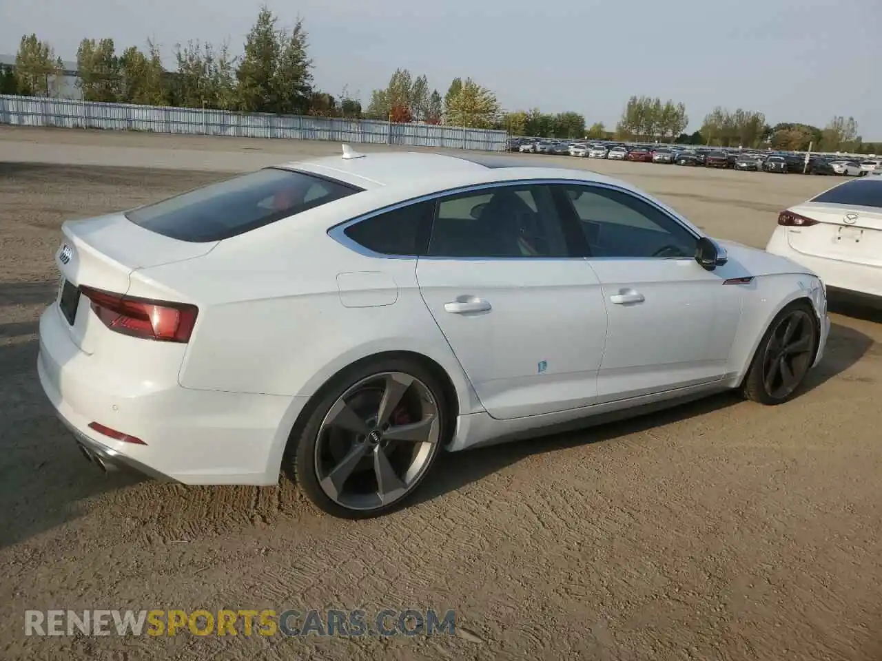 3 Фотография поврежденного автомобиля WAUC4CF55KA071856 AUDI S5/RS5 2019