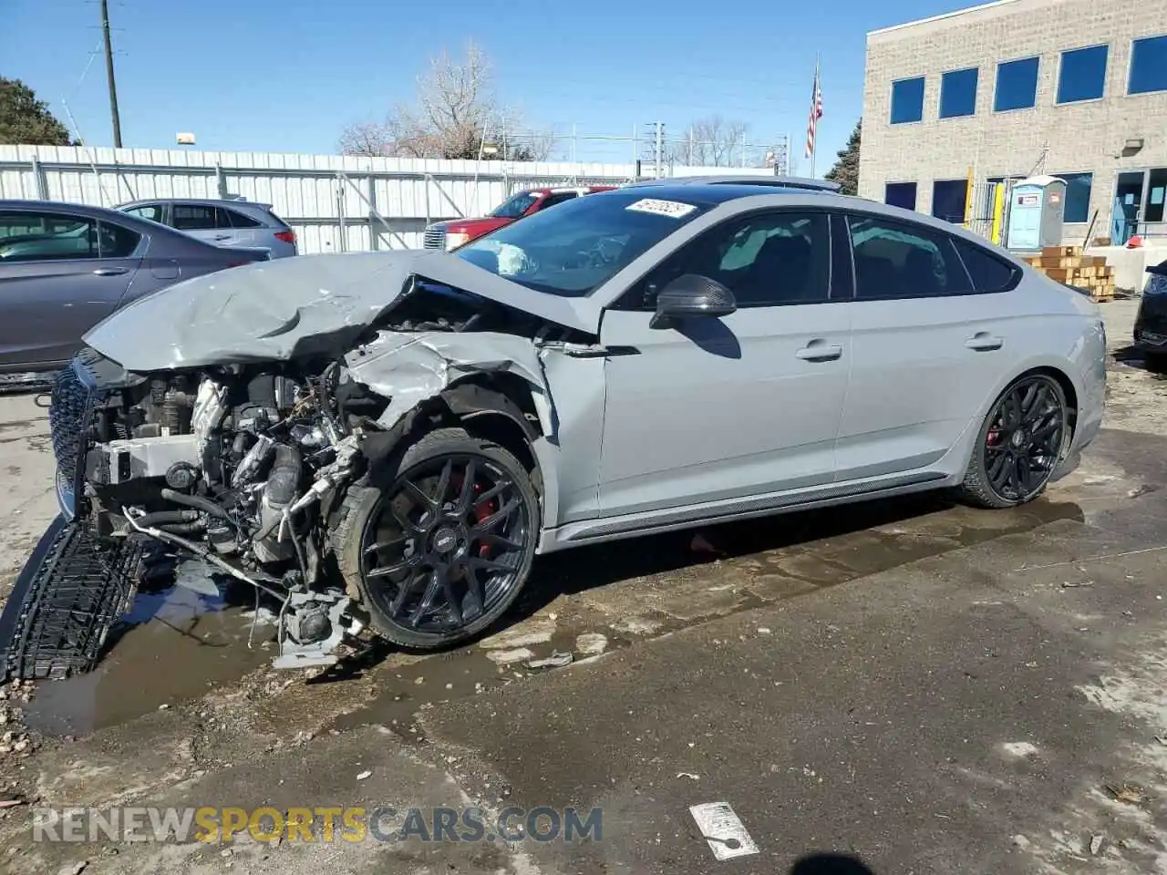 1 Photograph of a damaged car WUABWCF52KA903181 AUDI S5/RS5 2019