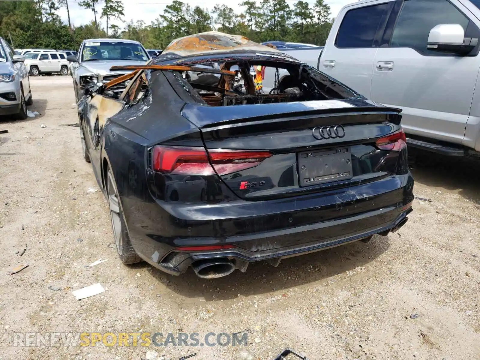 3 Photograph of a damaged car WUABWCF54KA903070 AUDI S5/RS5 2019