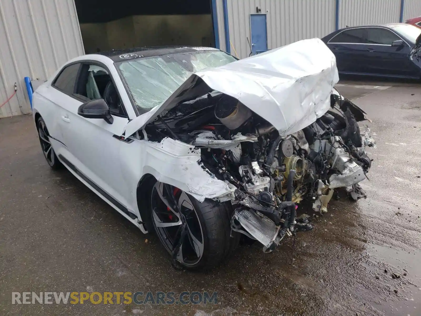 1 Photograph of a damaged car WUAPWAF58KA900876 AUDI S5/RS5 2019