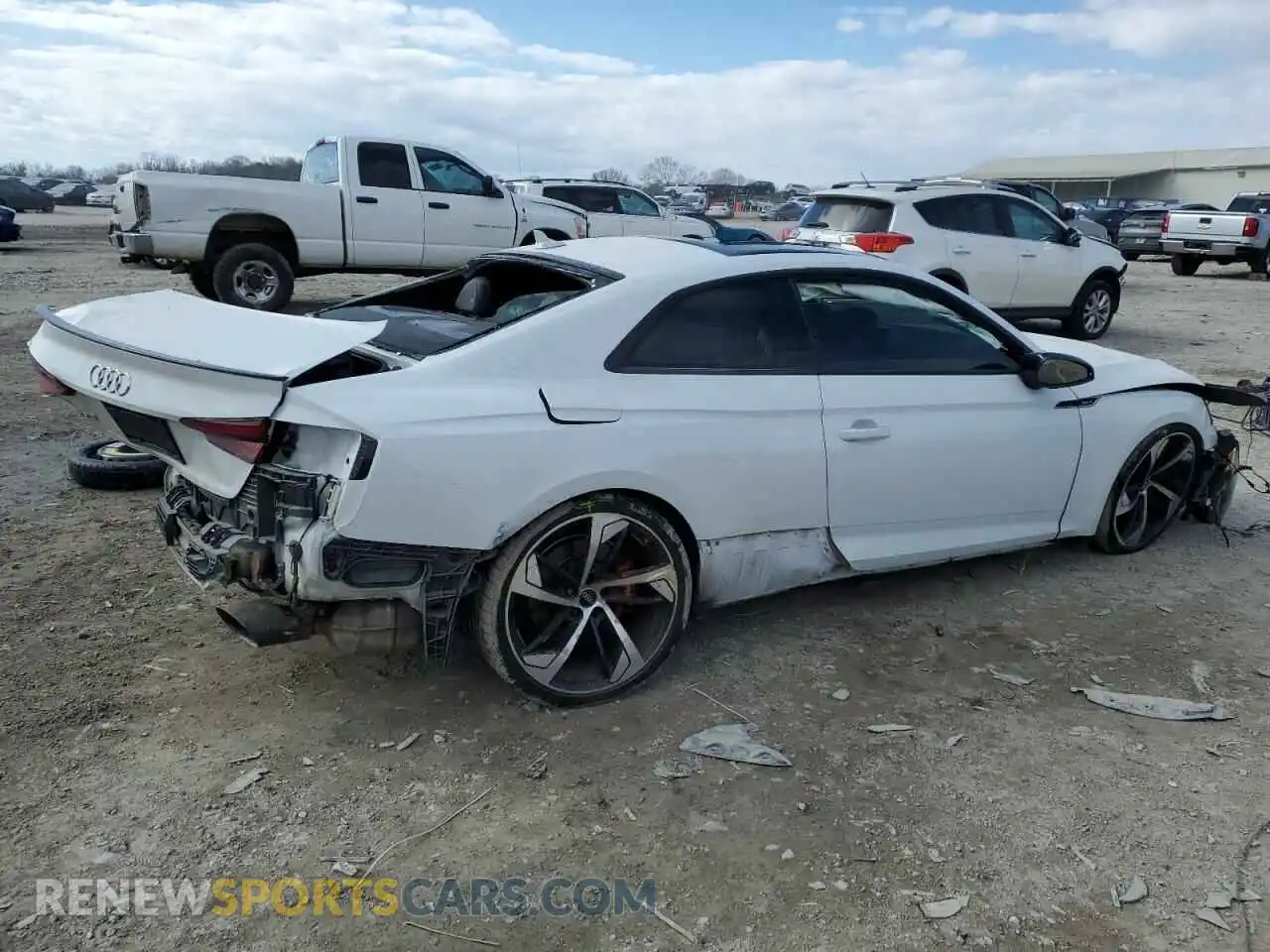3 Photograph of a damaged car WUAPWAF59KA903186 AUDI S5/RS5 2019