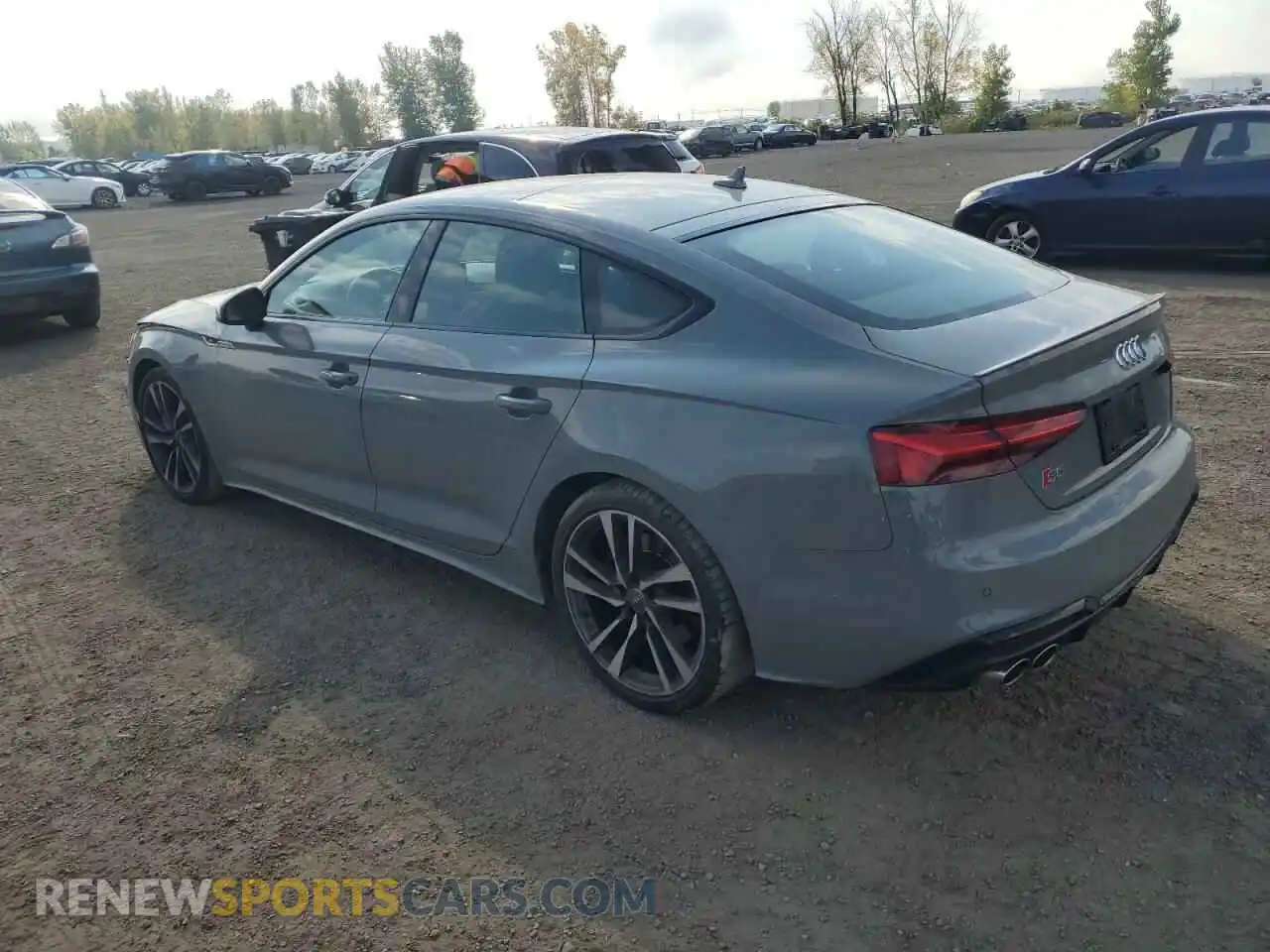 2 Фотография поврежденного автомобиля WAUA4CF59LA011944 AUDI S5/RS5 2020