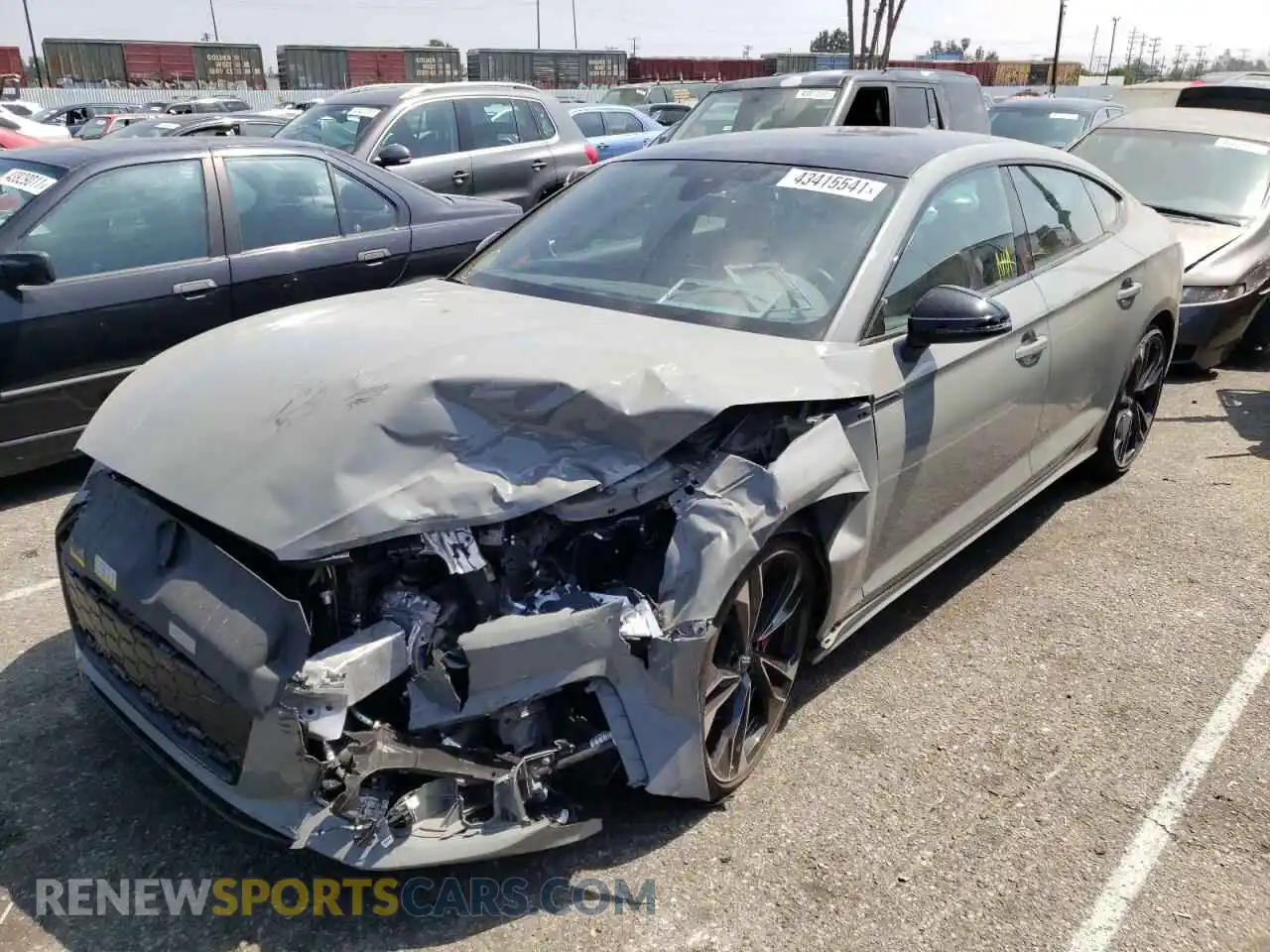 2 Photograph of a damaged car WAUC4CF51LA016211 AUDI S5/RS5 2020