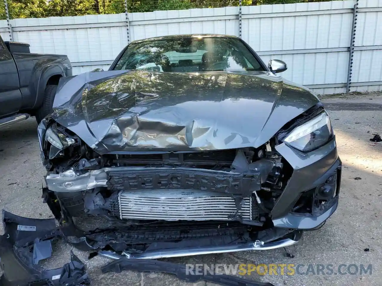 5 Photograph of a damaged car WAUC4CF57LA004662 AUDI S5/RS5 2020