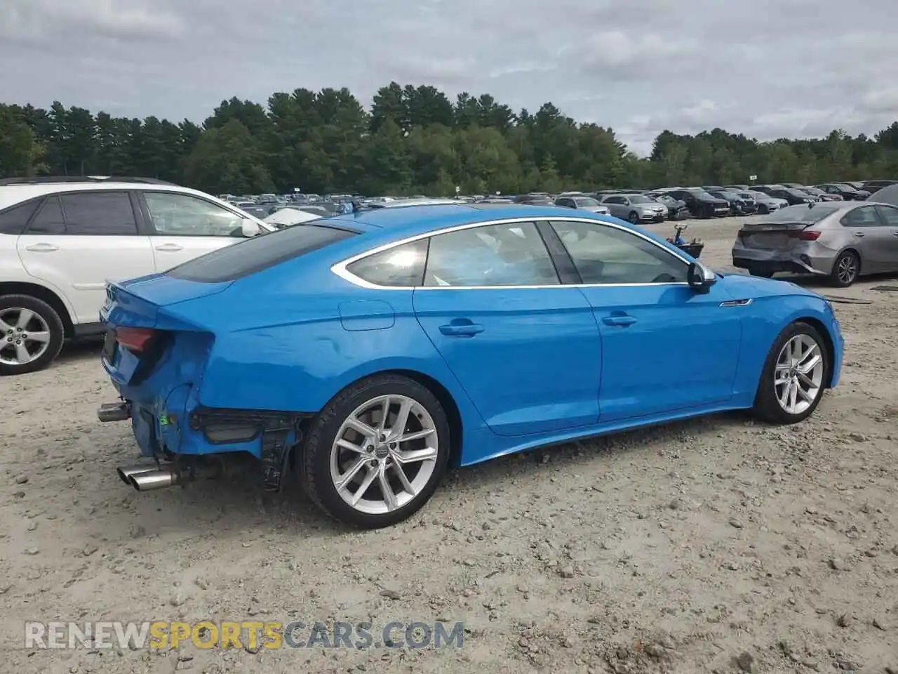 3 fotografías del automóvil dañado WAUA4CF55MA022232 AUDI S5/RS5 2021
