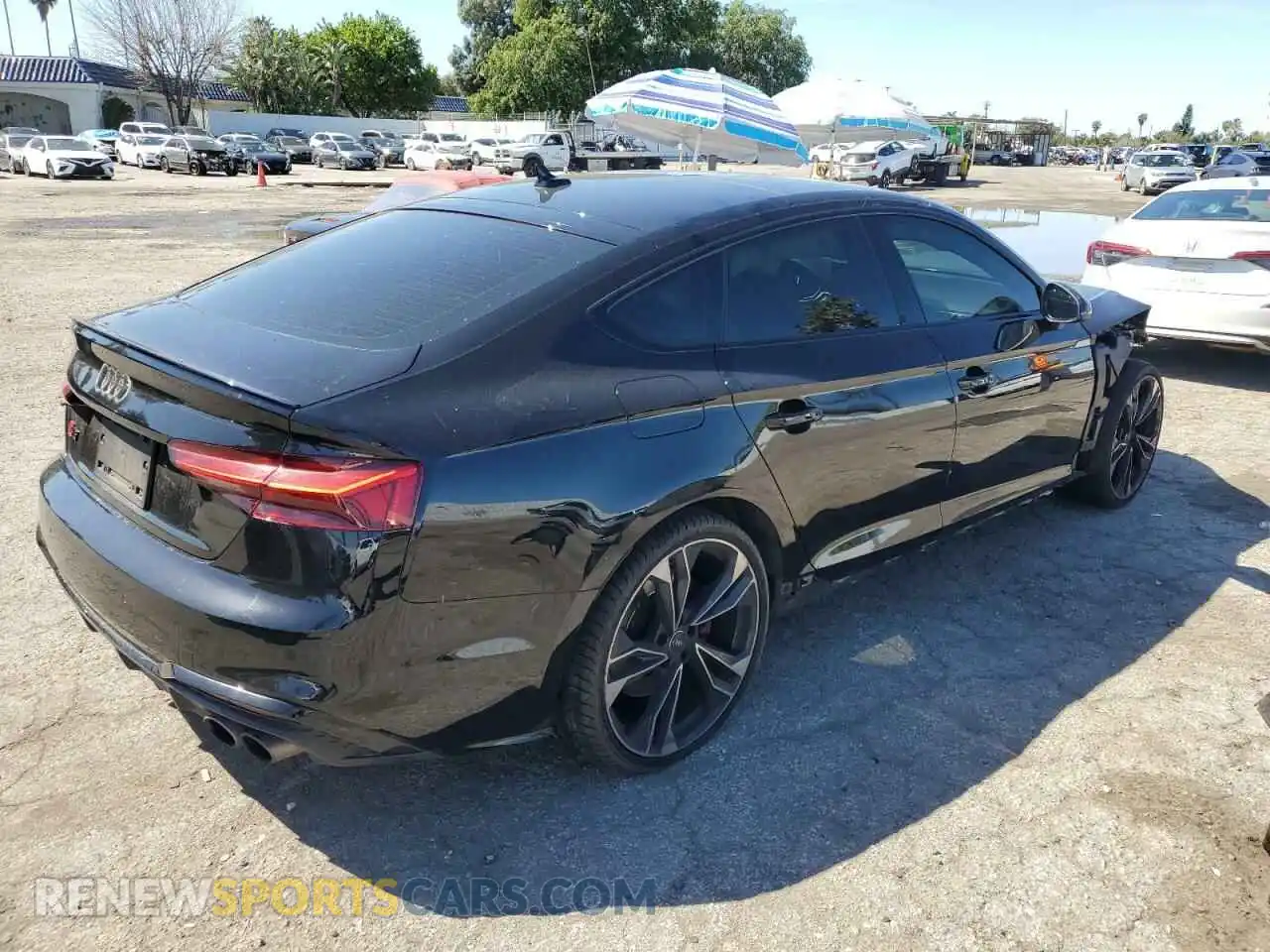 3 fotografías del automóvil dañado WAUC4CF58MA005367 AUDI S5/RS5 2021