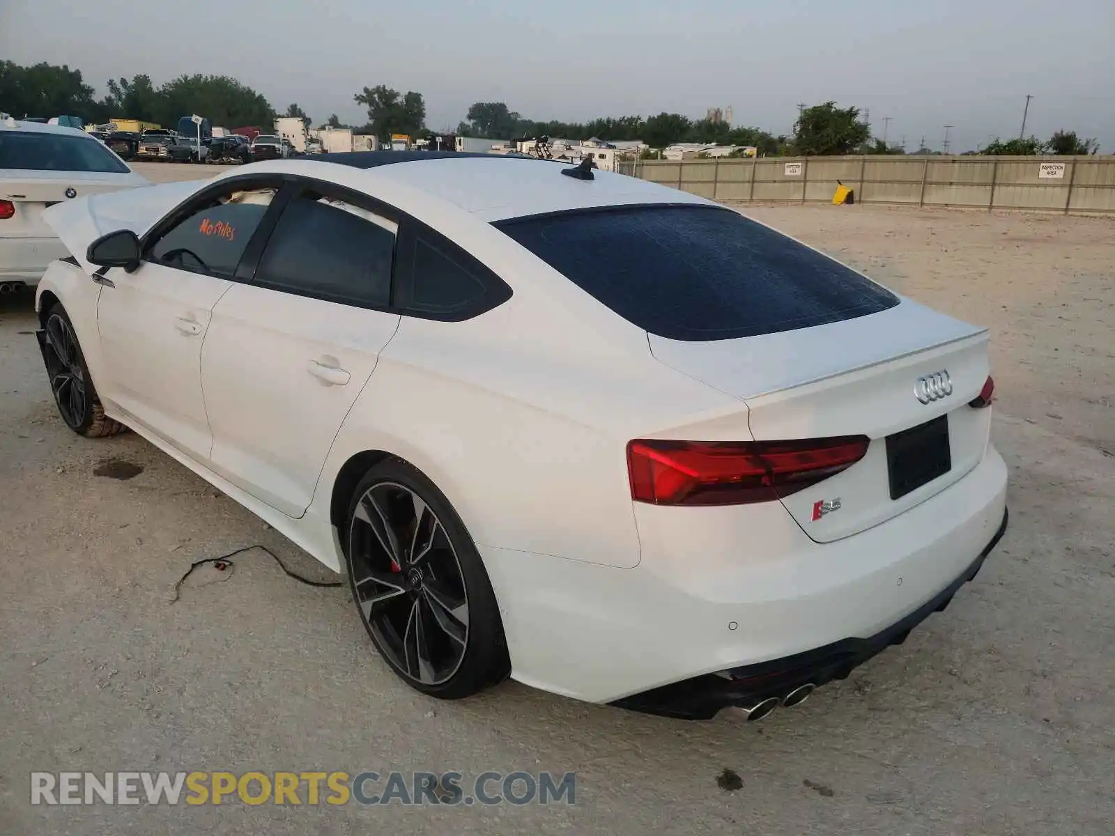 3 fotografías del automóvil dañado WAUC4CF58MA049921 AUDI S5/RS5 2021