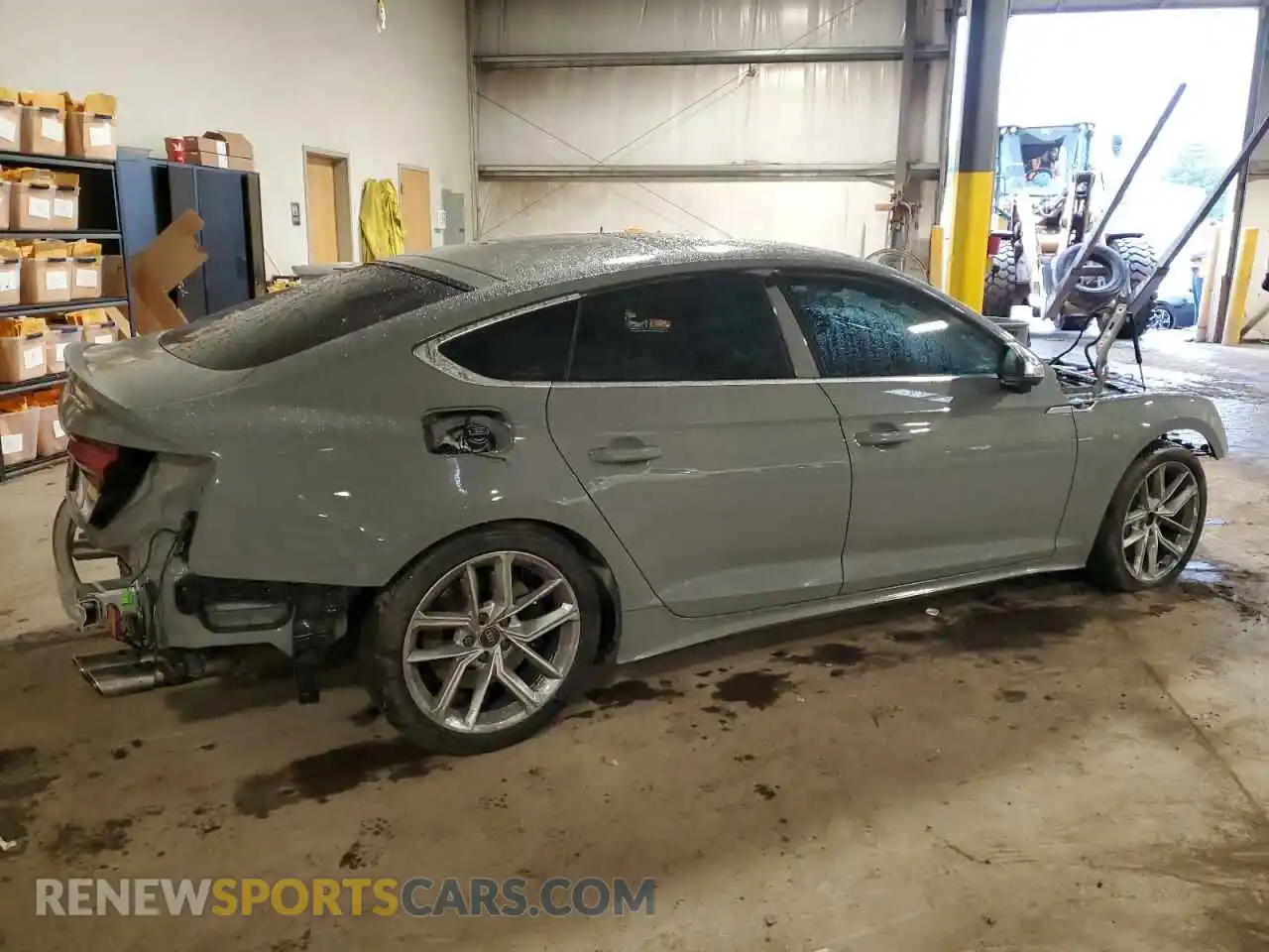 3 Photograph of a damaged car WAUC4CF5XMA043554 AUDI S5/RS5 2021