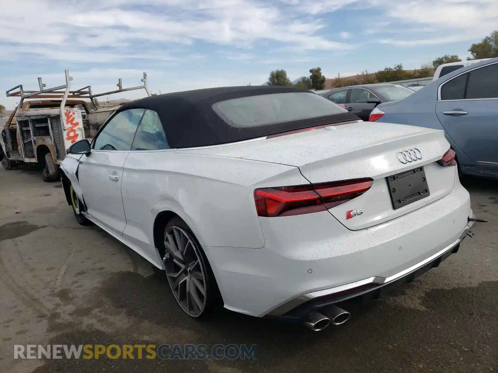 3 fotografías del automóvil dañado WAUW4GF58MN001235 AUDI S5/RS5 2021