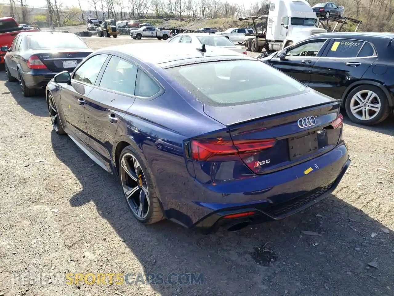 3 Фотография поврежденного автомобиля WUAAWCF54MA904959 AUDI S5/RS5 2021
