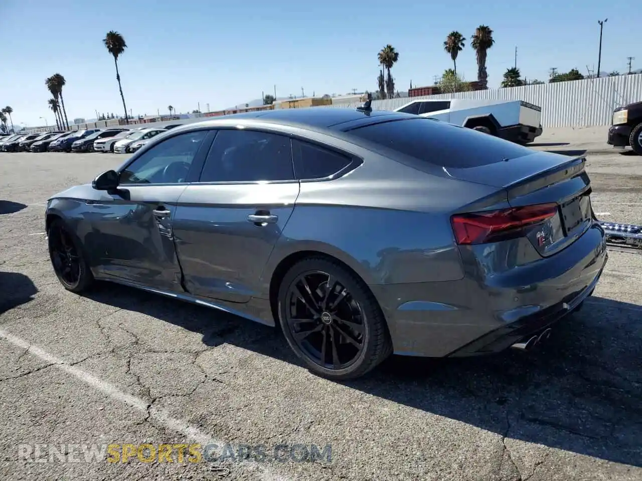 2 Photograph of a damaged car WAUA4CF59NA033364 AUDI S5/RS5 2022