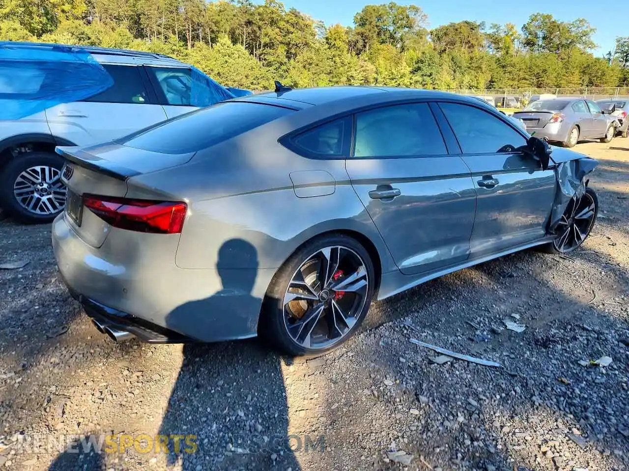 3 fotografías del automóvil dañado WAUC4CF55NA010902 AUDI S5/RS5 2022