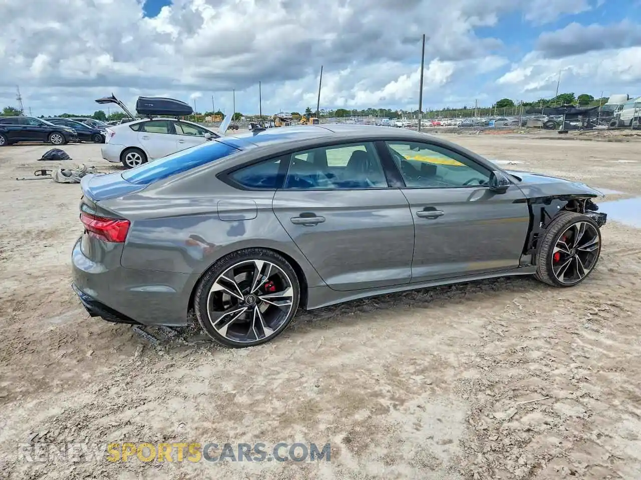 3 Фотография поврежденного автомобиля WAUC4CF55PA062646 AUDI S5/RS5 2023