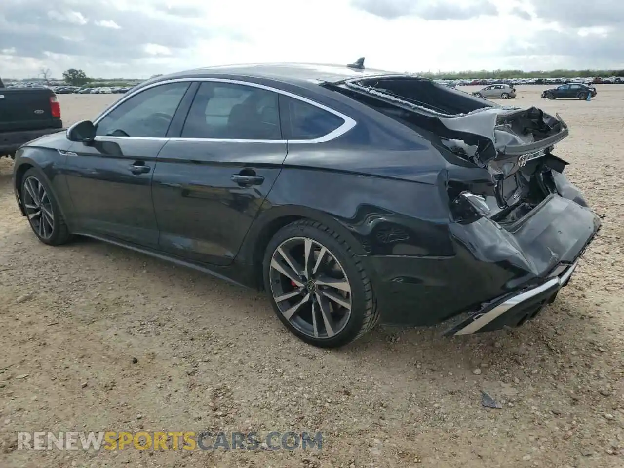 2 Photograph of a damaged car WAUC4CF5XPA010879 AUDI S5/RS5 2023