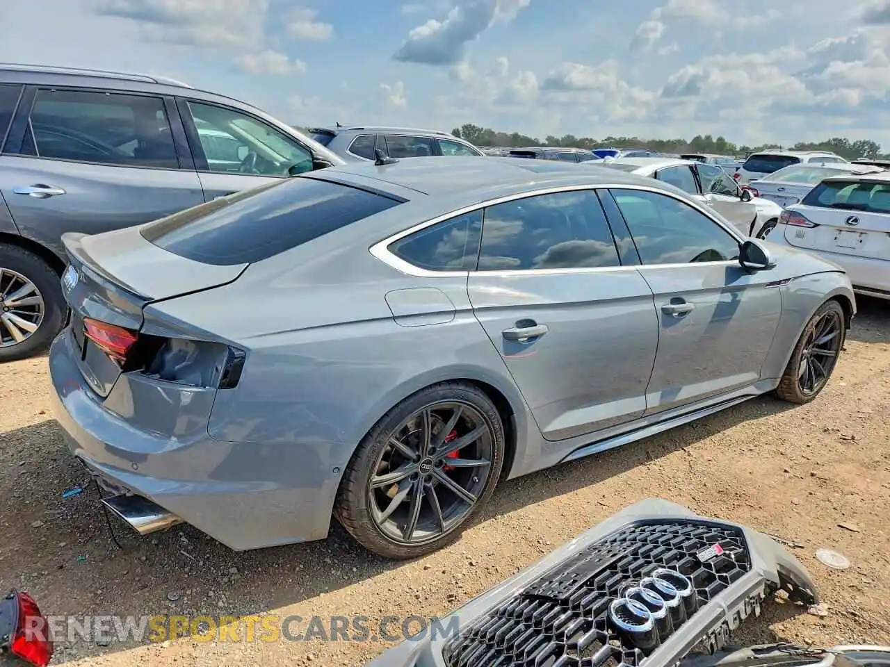 3 fotografías del automóvil dañado WUAAWDF53PA900377 AUDI S5/RS5 2023