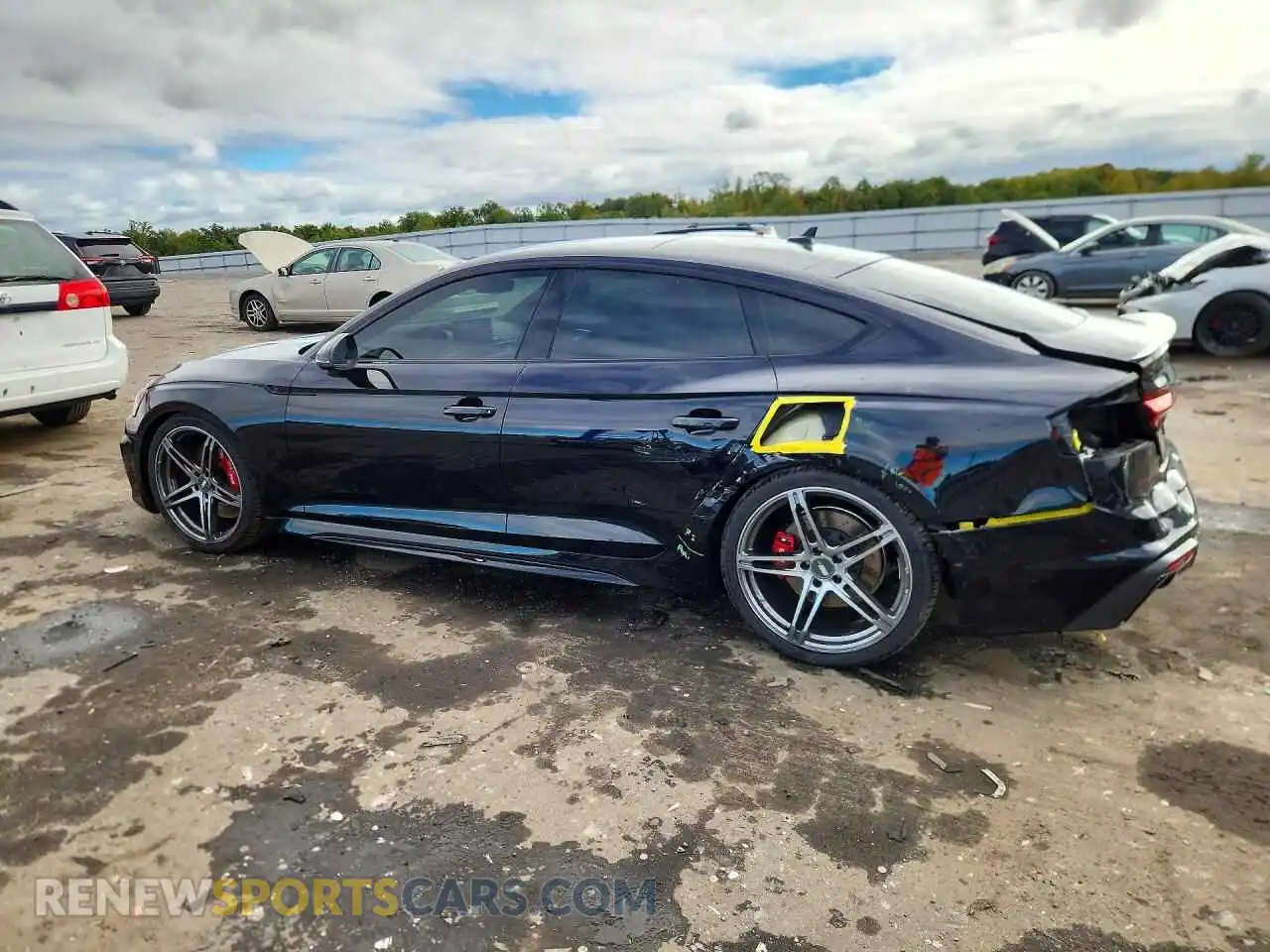 2 fotografías del automóvil dañado WUAAWCF57SA901034 AUDI S5/RS5 2025