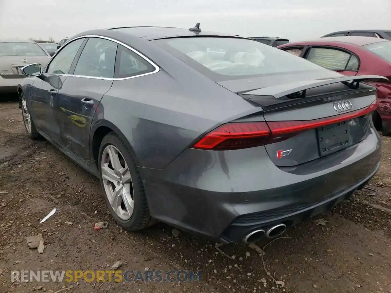 3 Photograph of a damaged car WAUSFBF21MN077428 AUDI S7/RS7 2021
