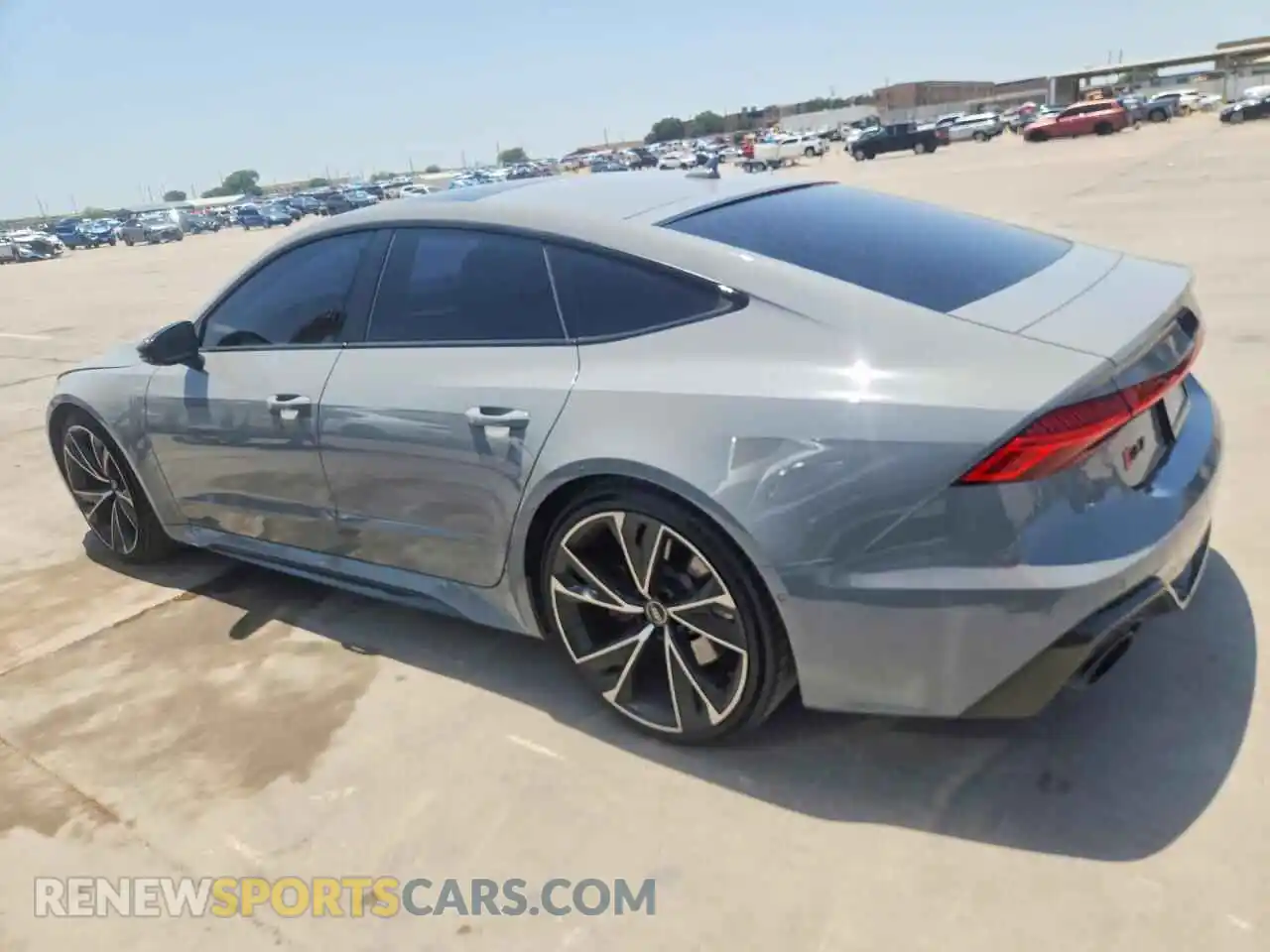 2 Фотография поврежденного автомобиля WUAPCBF27MN902084 AUDI S7/RS7 2021