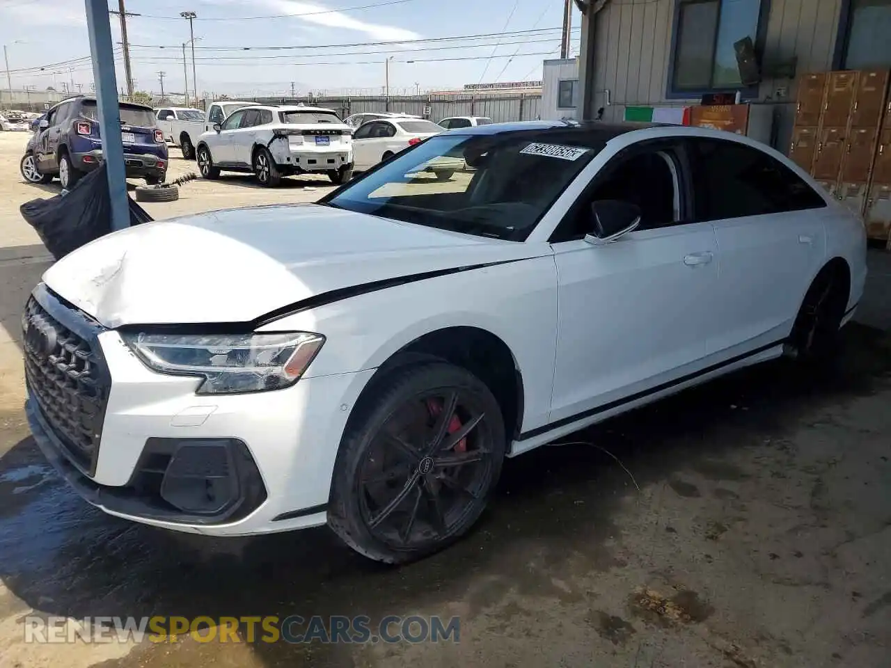 1 fotografías del automóvil dañado WAULSAF8XPN011320 AUDI S8 2023