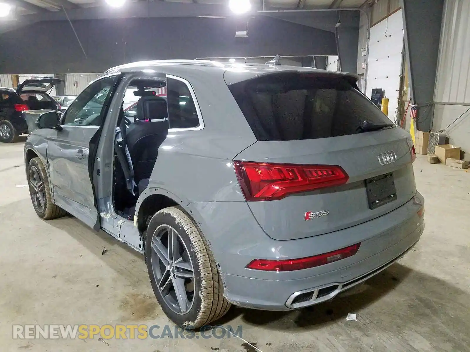 3 Photograph of a damaged car WA1A4AFYXK2026893 AUDI SQ5 2019