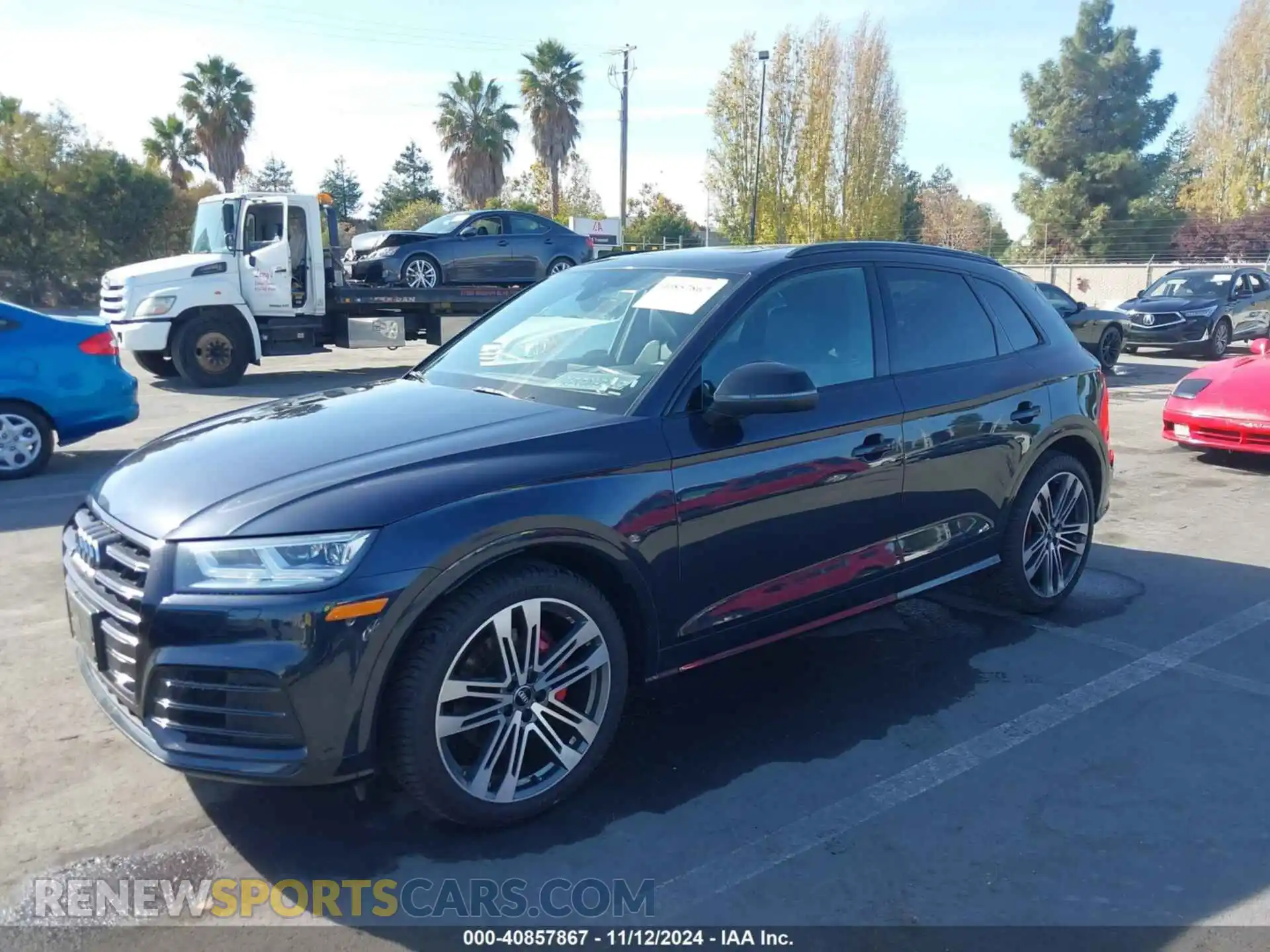 2 Фотография поврежденного автомобиля WA1B4AFY2K2045569 AUDI SQ5 2019
