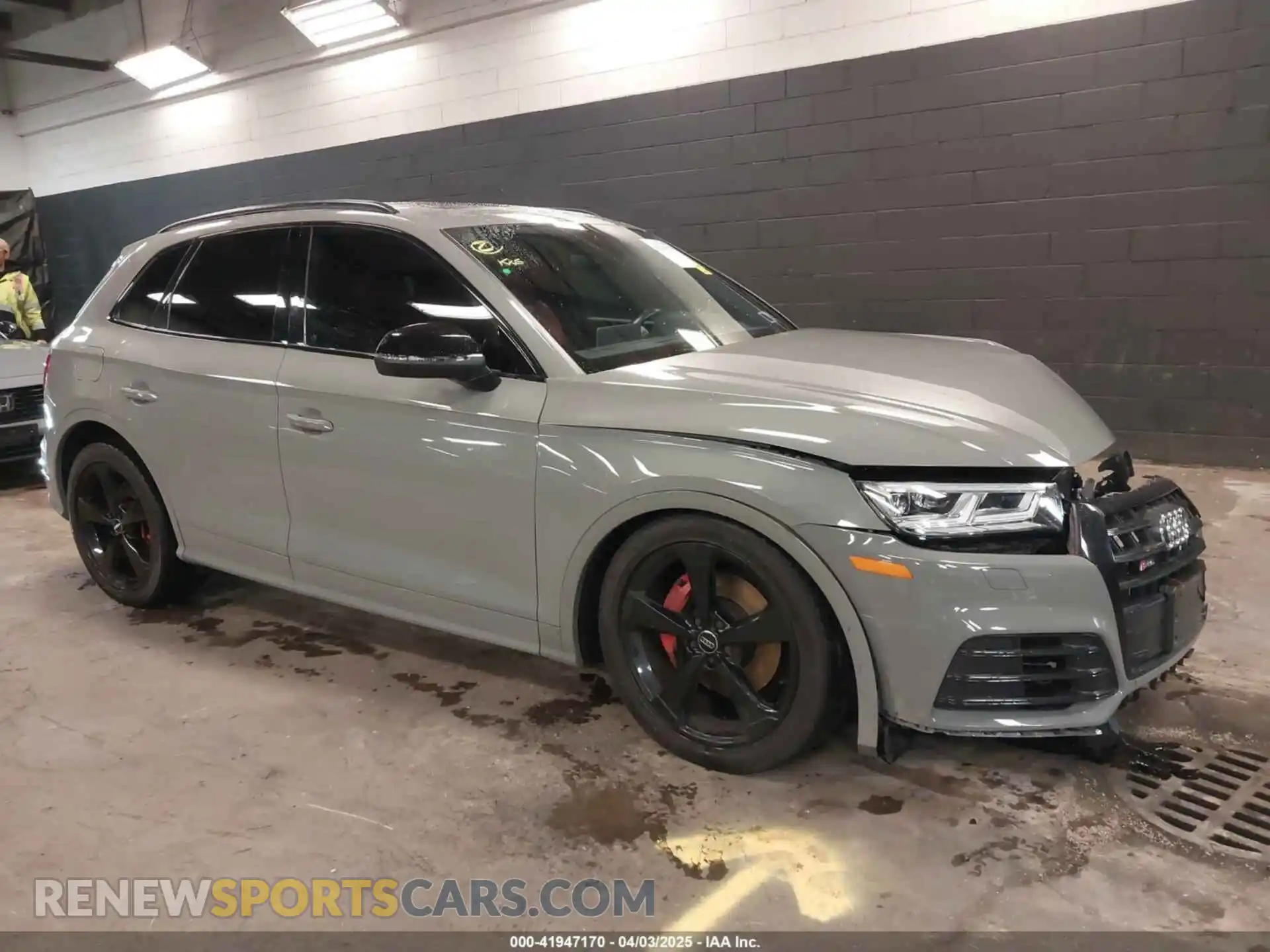 1 Photograph of a damaged car WA1B4AFY2K2077695 AUDI SQ5 2019